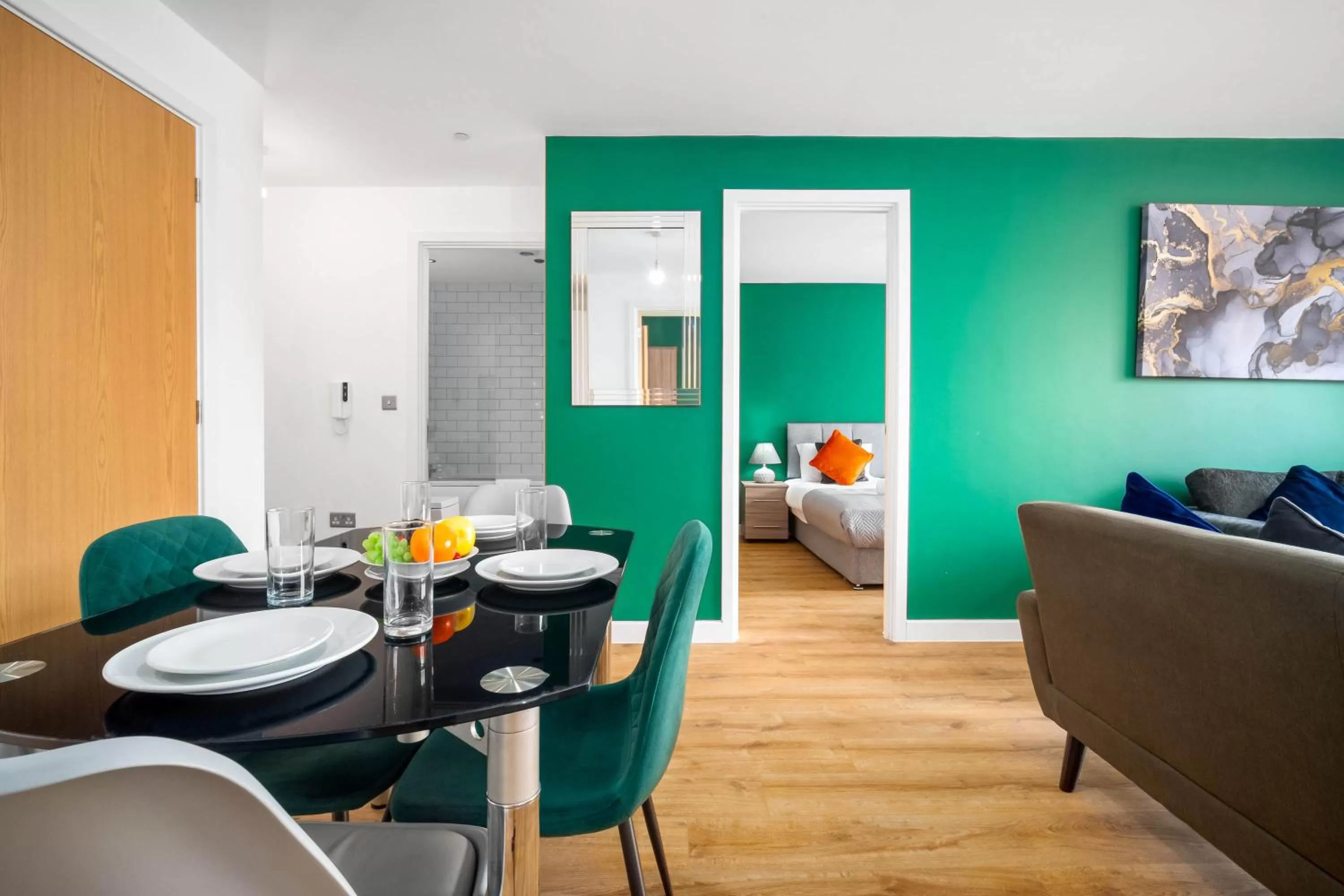 Bed, Dining Area in Onyx O2 Arena Brindley Place Broad Street Large Spacious Apartment