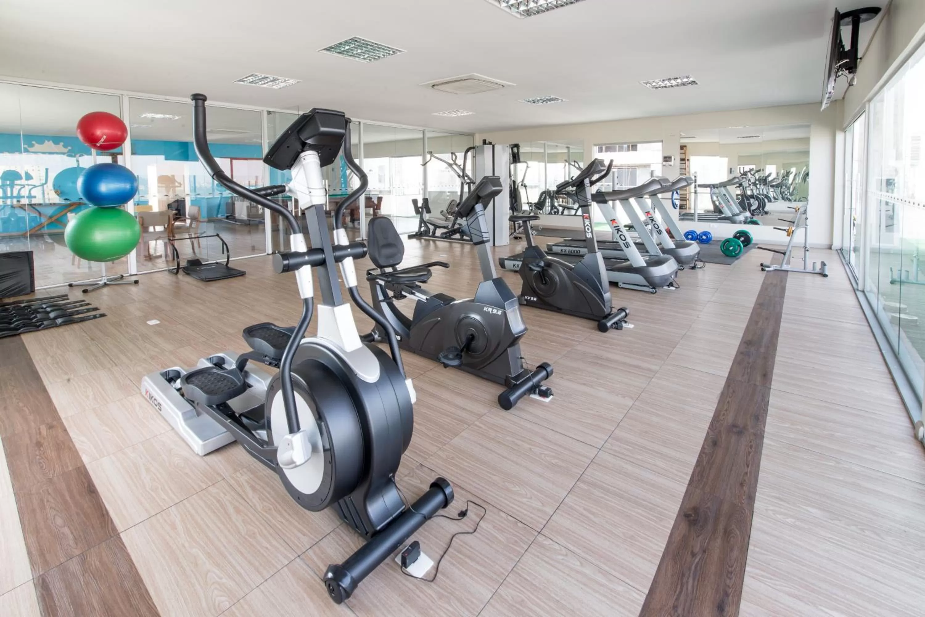 Fitness centre/facilities in Summit Hotel Monaco