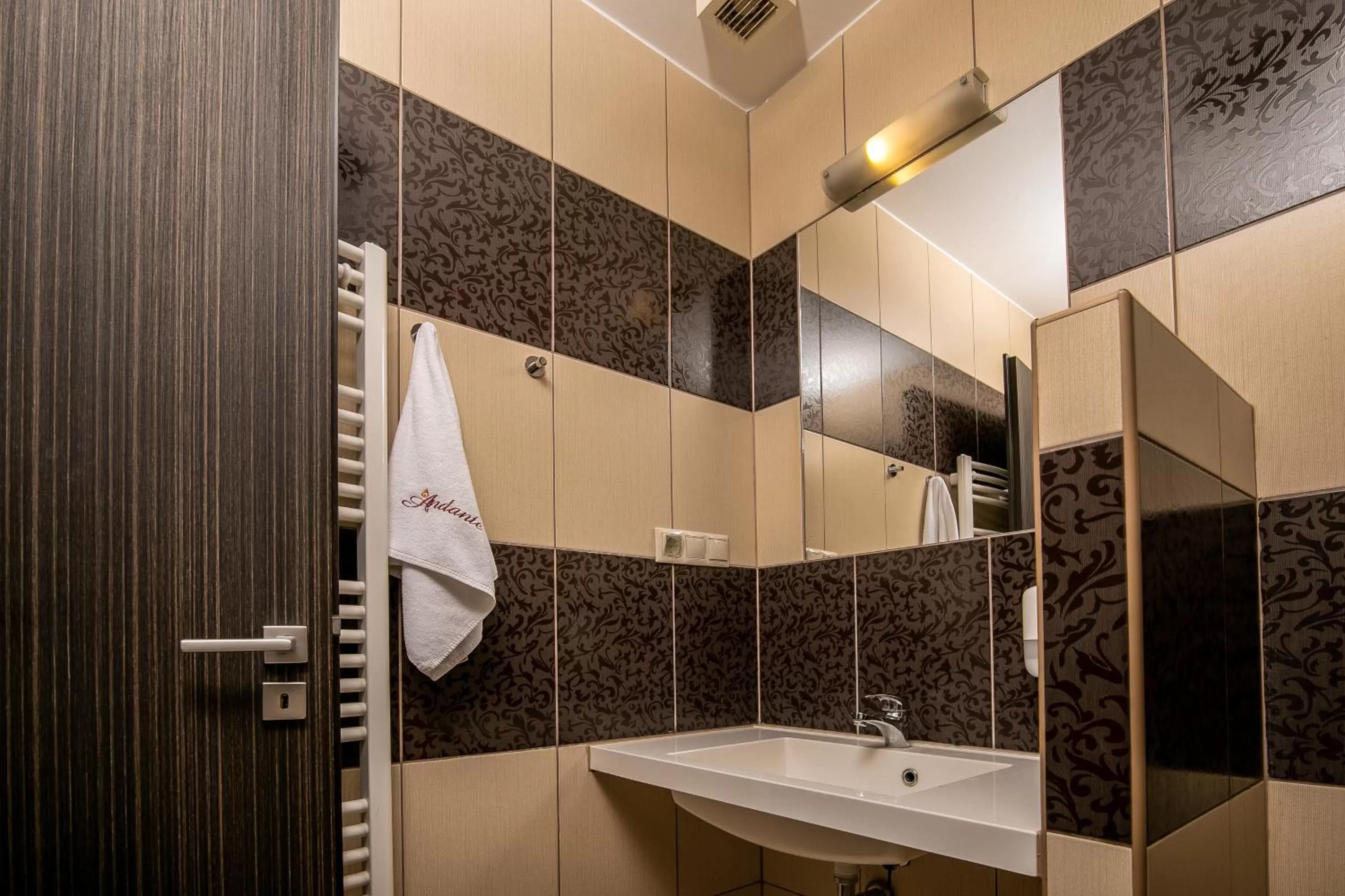 Bathroom in Andante Pension & Restaurant