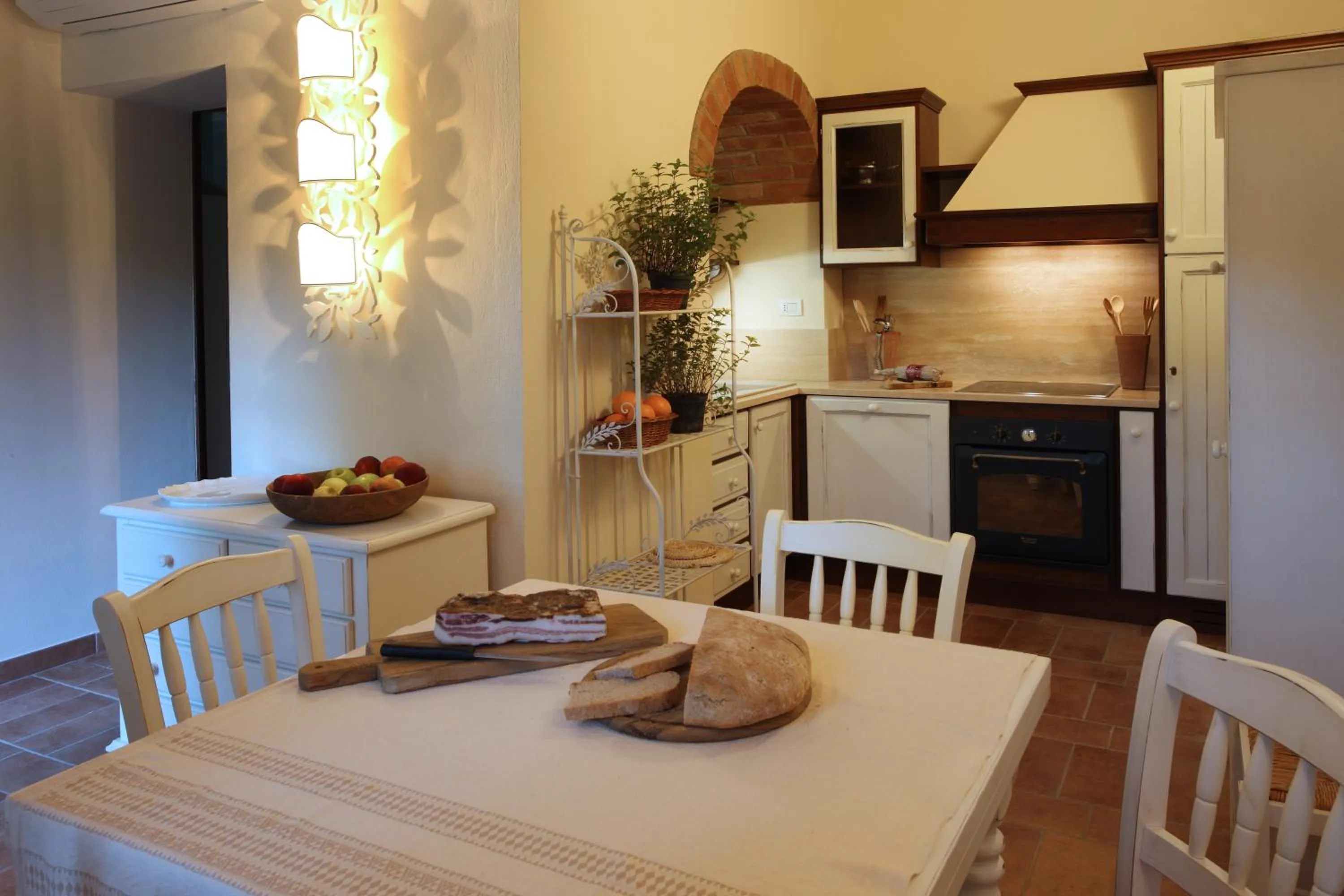 Kitchen or kitchenette in Borgo San Benedetto