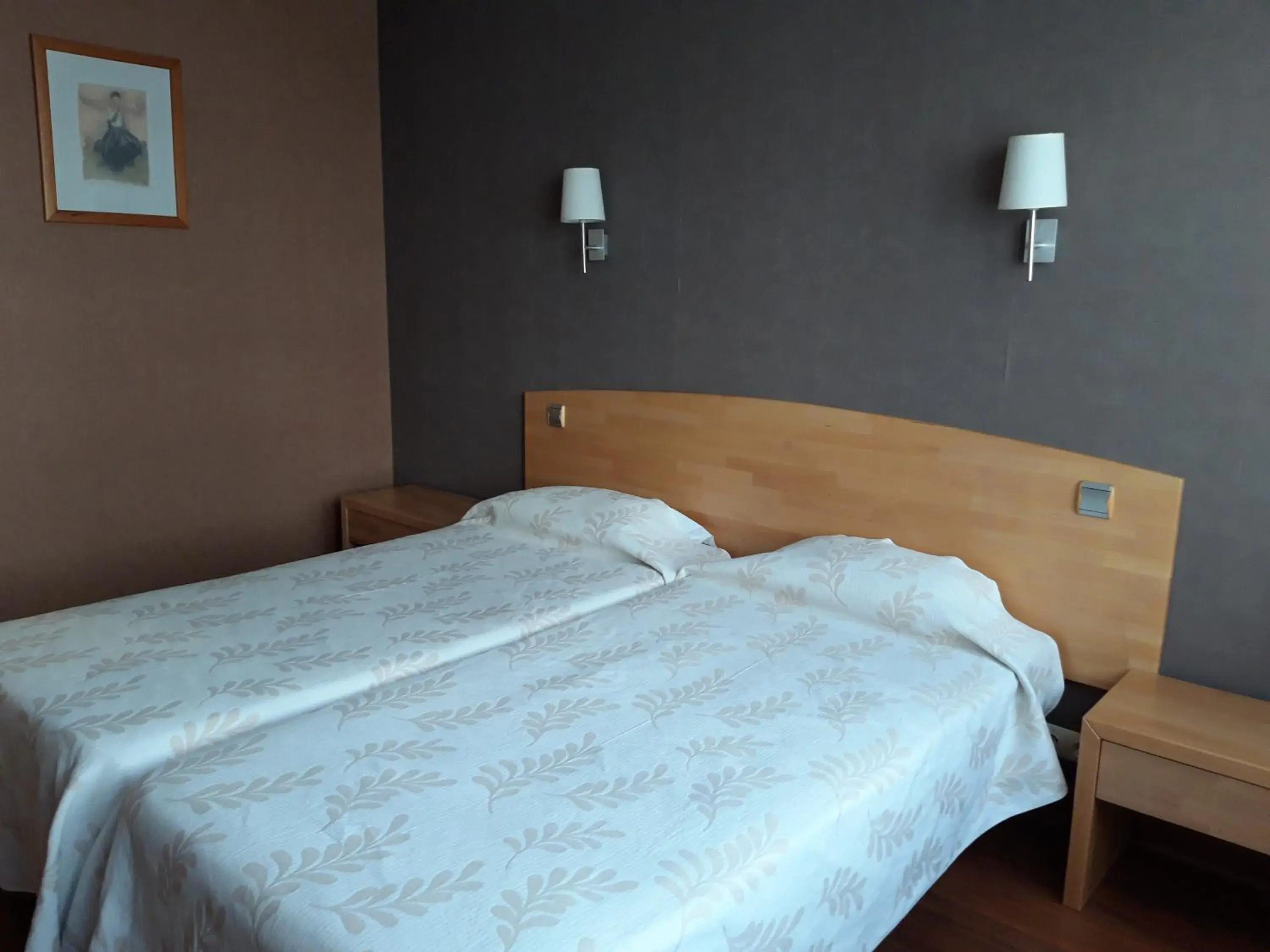 Superior Twin Room in Hôtel la Guimbarde Superior Twin Room in Hôtel la Guimbarde