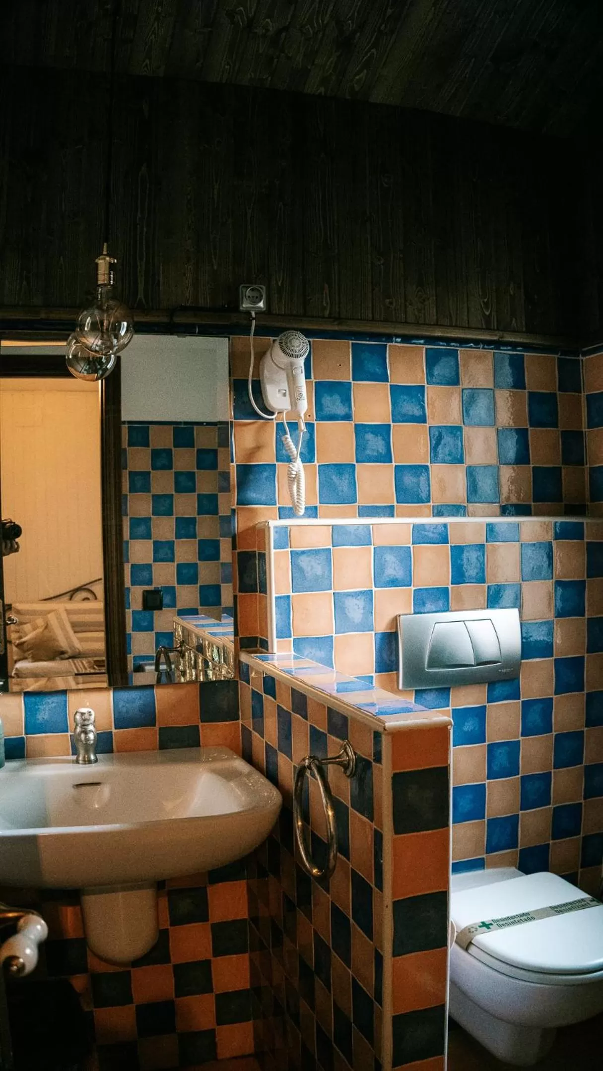 Toilet in Hospedería Ballesteros