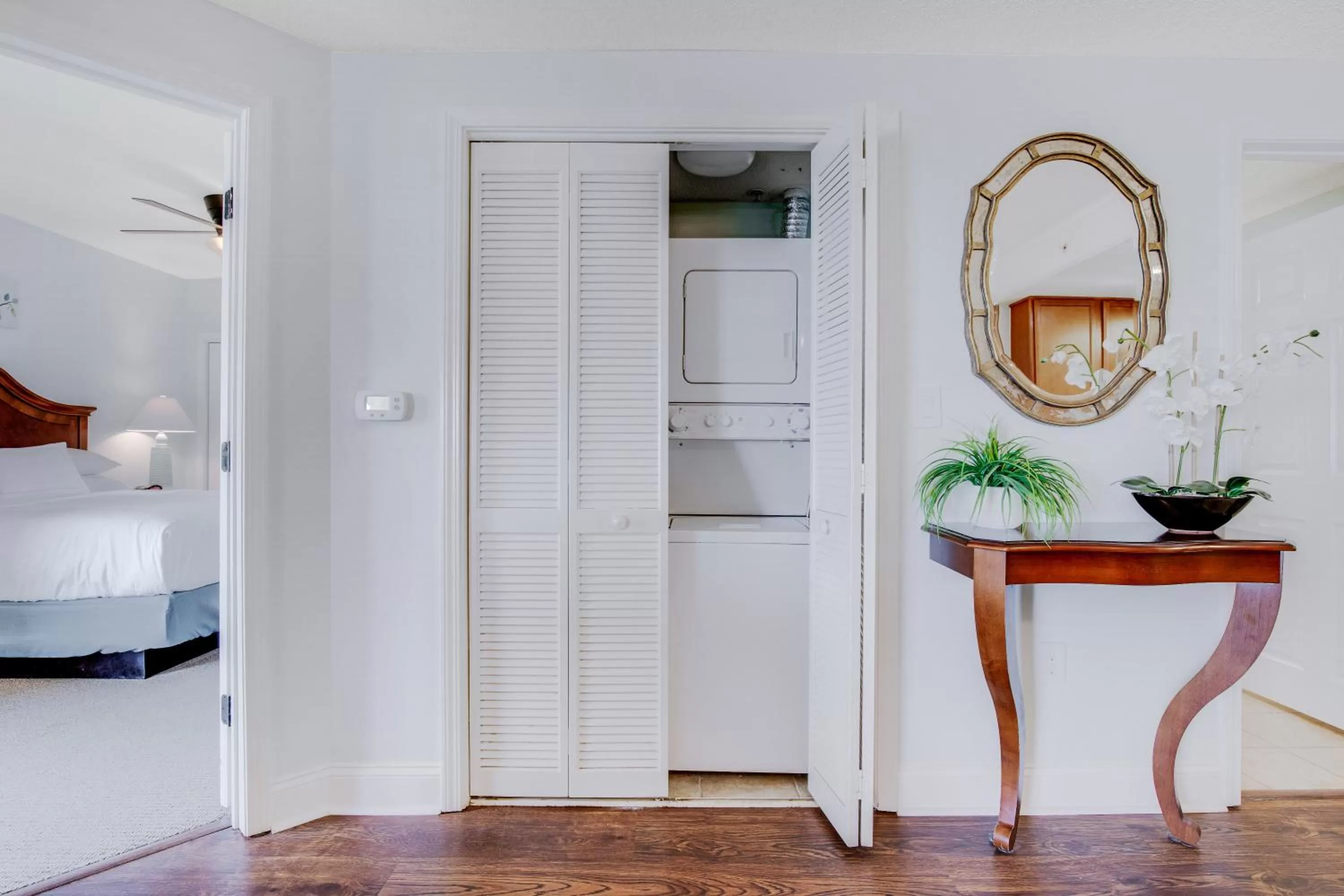 Bedroom, Bed in Anderson Ocean Club and Spa by Oceana Resorts