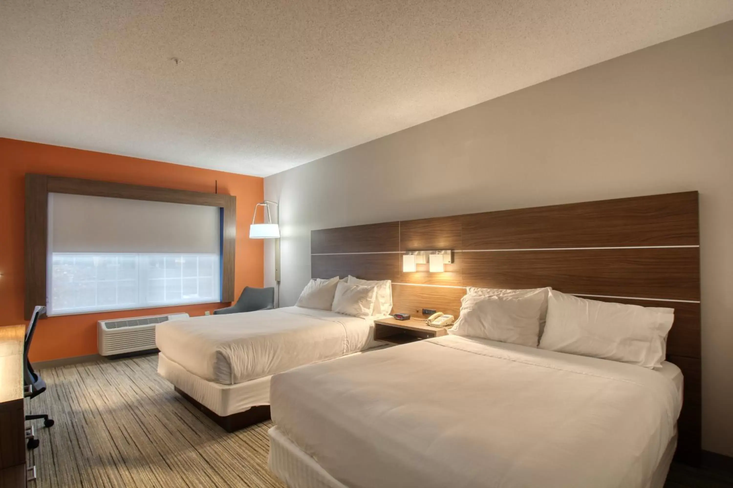 Queen Room with Two Queen Beds - Disability Access/Non-Smoking in Holiday Inn Express Hotel & Suites Oshkosh - State Route 41, an IHG Hotel Queen Room with Two Queen Beds - Disability Access/Non-Smoking in Holiday Inn Express Hotel & Suites Oshkosh - State Route 41, an IHG Hotel