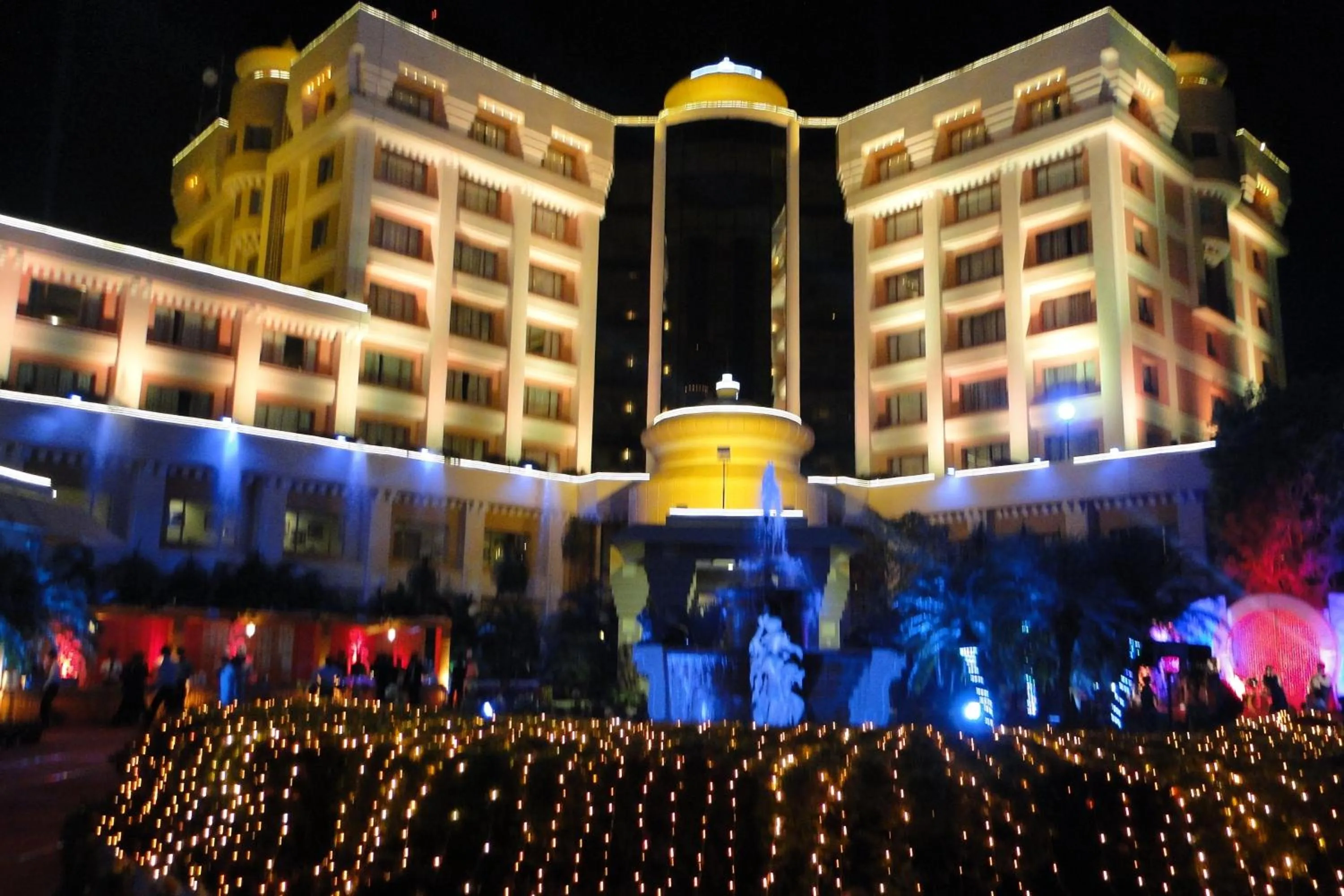 Facade/entrance in Hotel Swosti Premium Bhubaneswar