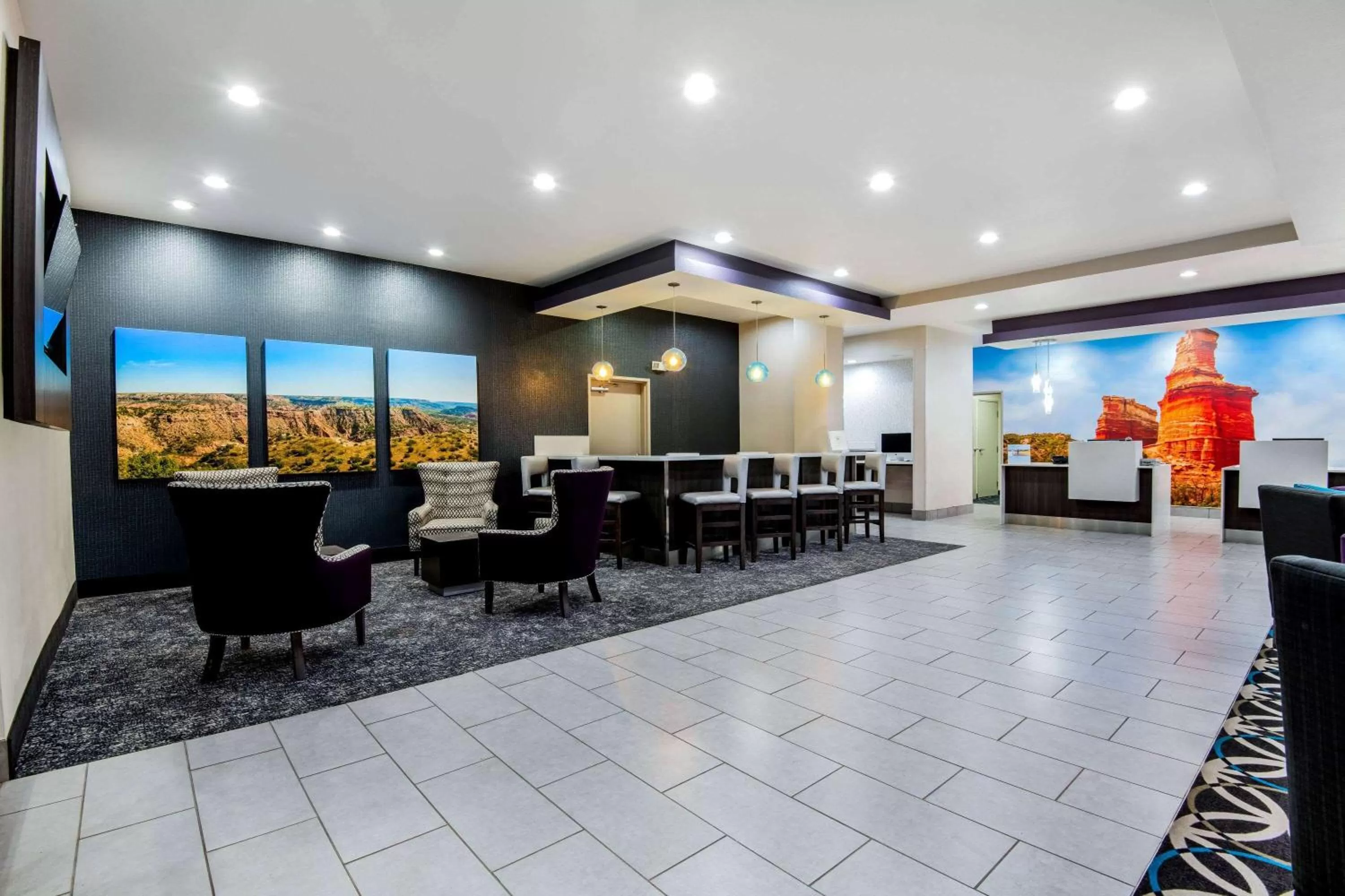 Lobby or reception in La Quinta by Wyndham Pampa