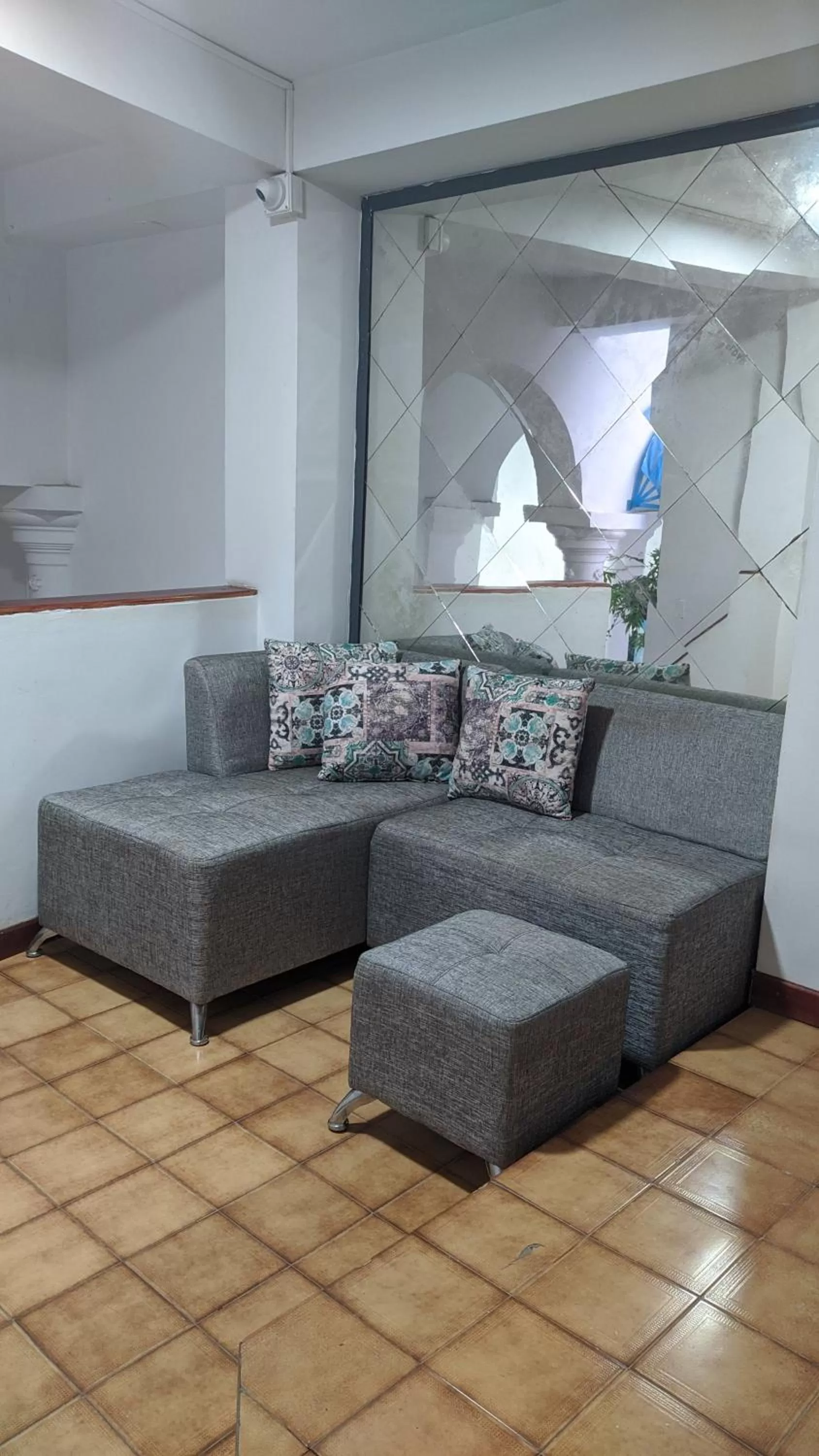 Seating area in Luka Cartagena Hotel