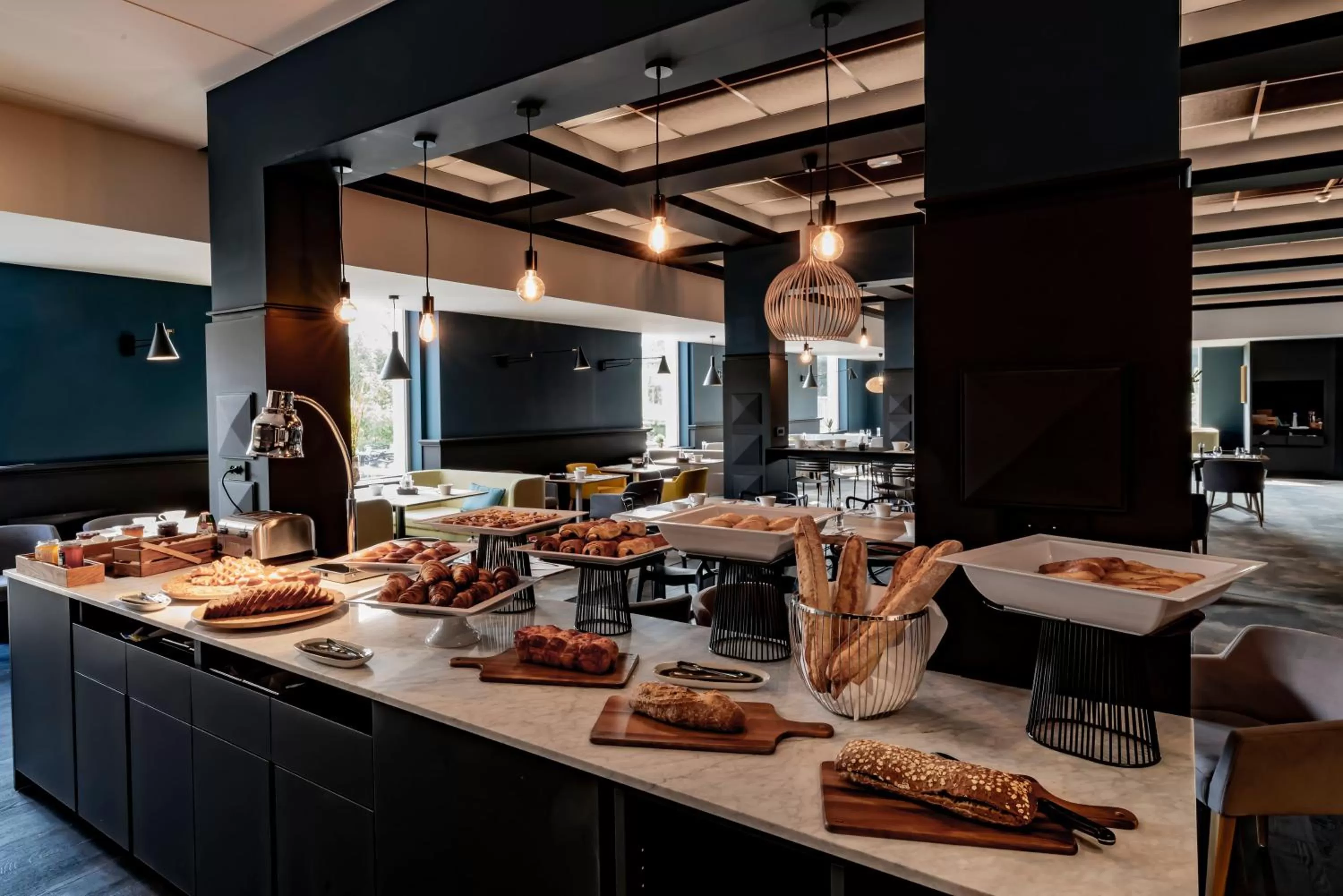 Restaurant/places to eat in Mercure Lille Marcq en Baroeul