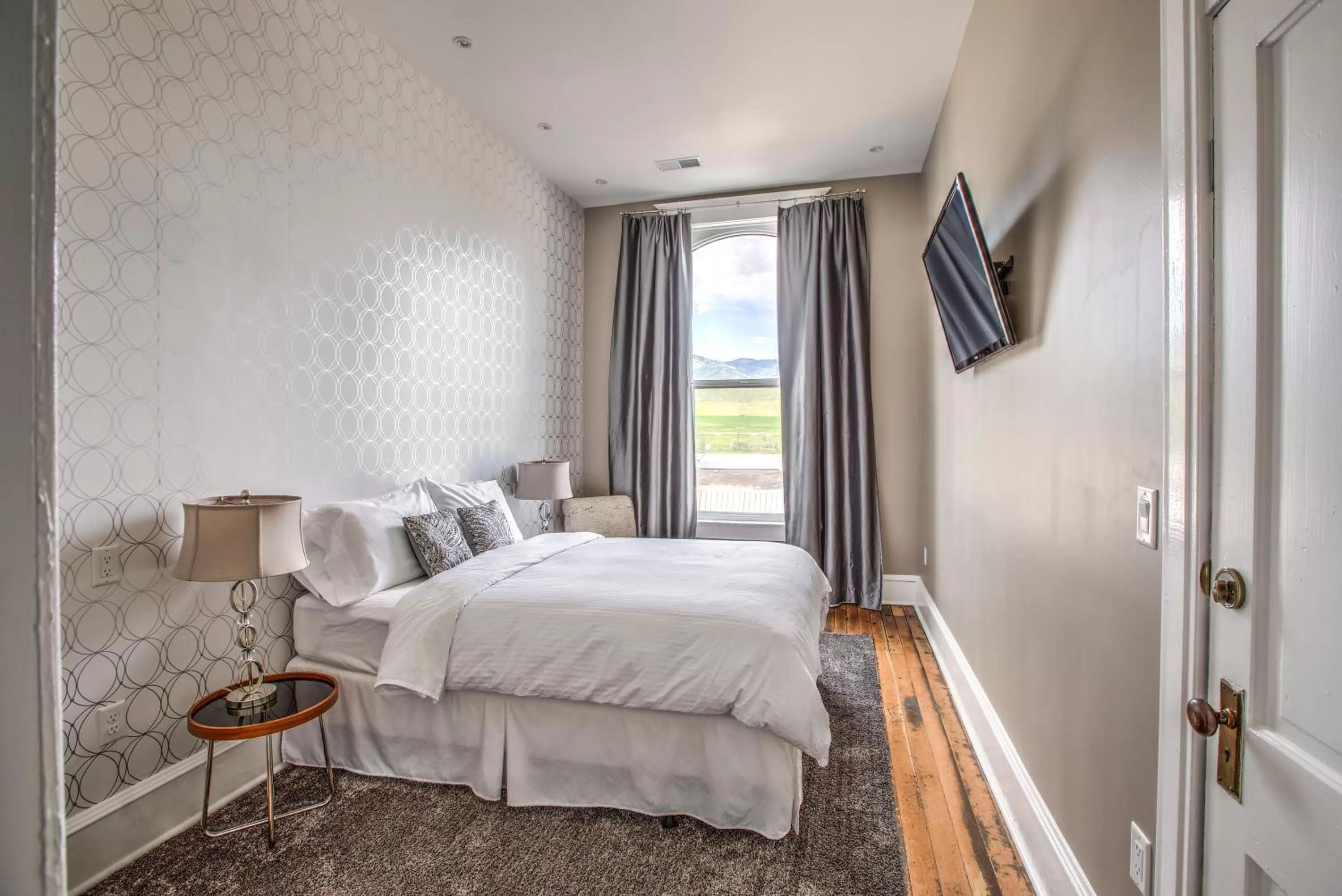 Bedroom, Bed in The Harkness Hotel