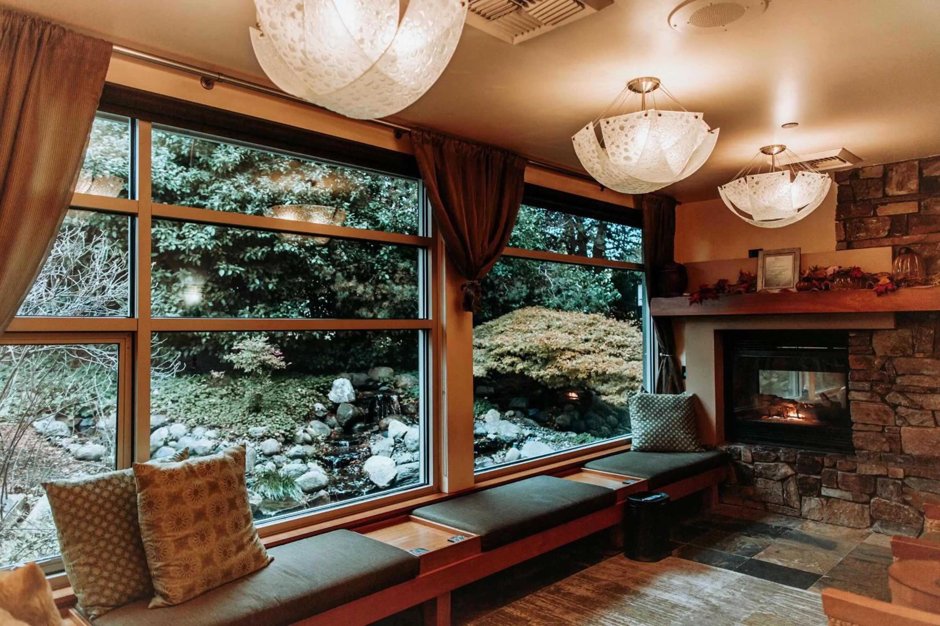 Spa and wellness centre/facilities in Chrysalis Inn & Spa Bellingham, Curio Collection by Hilton