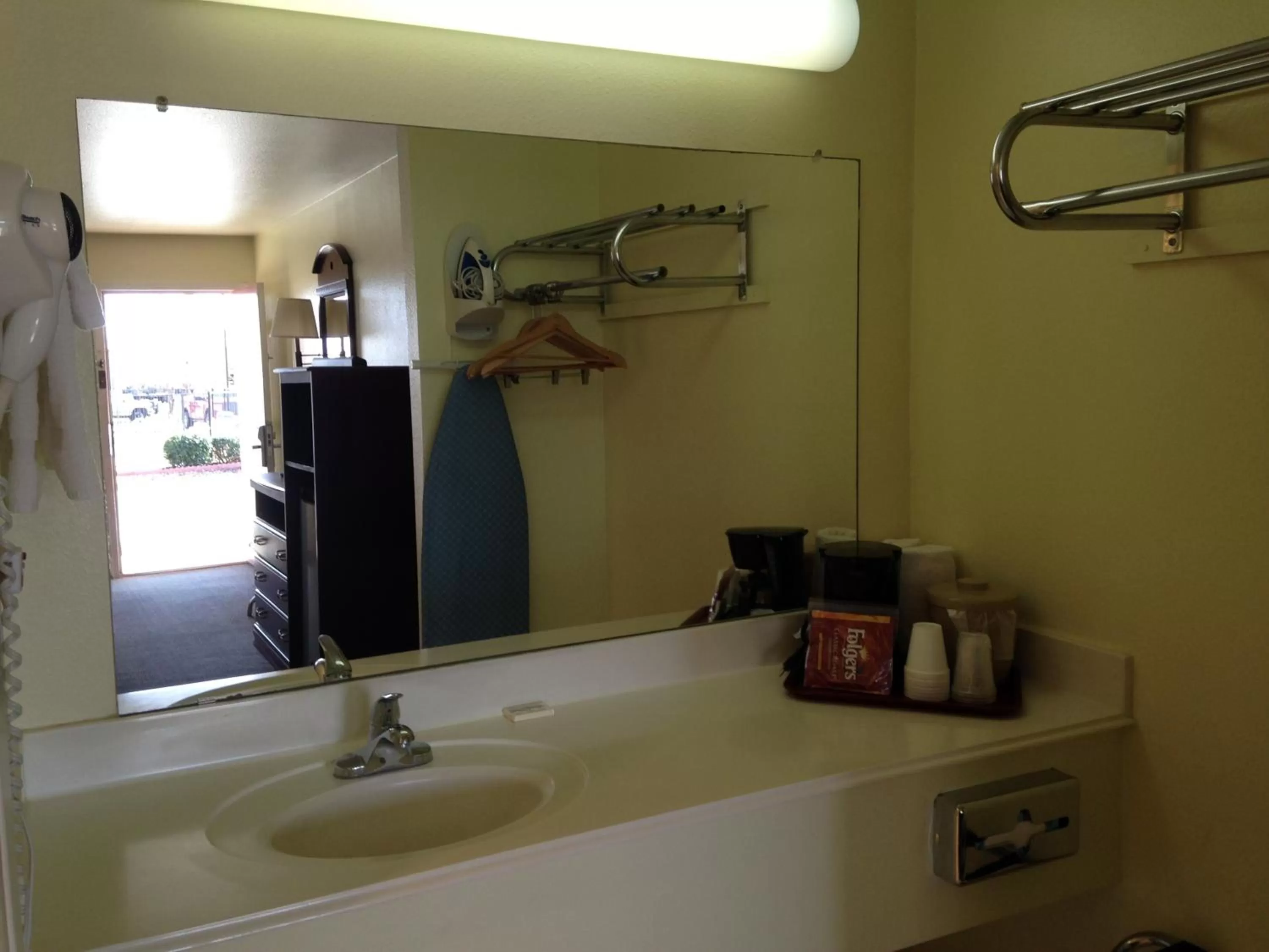 Standard King Room in Shiloh Inn Lamesa