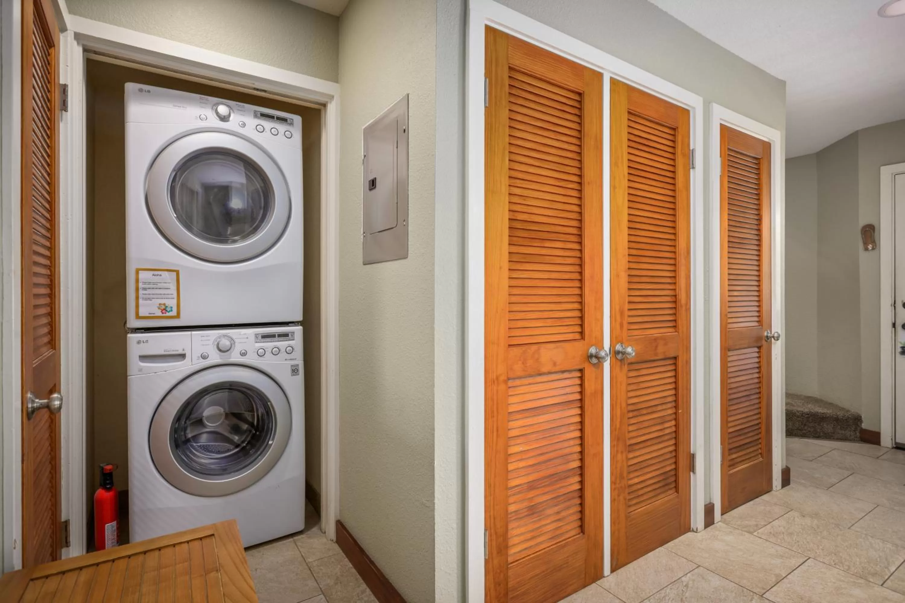 washing machine in Aston At Poipu Kai