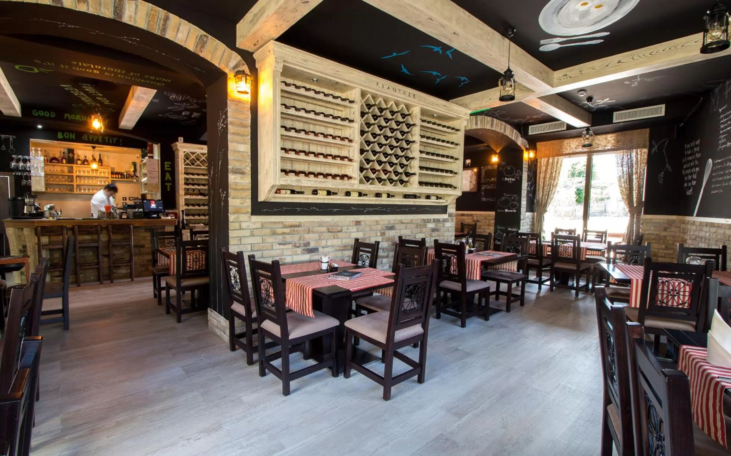 Meals, Restaurant/Places to Eat in Hotel Helada