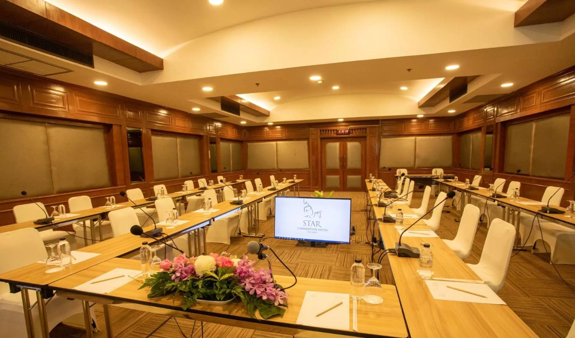 Meeting/conference room in Star Convention Hotel