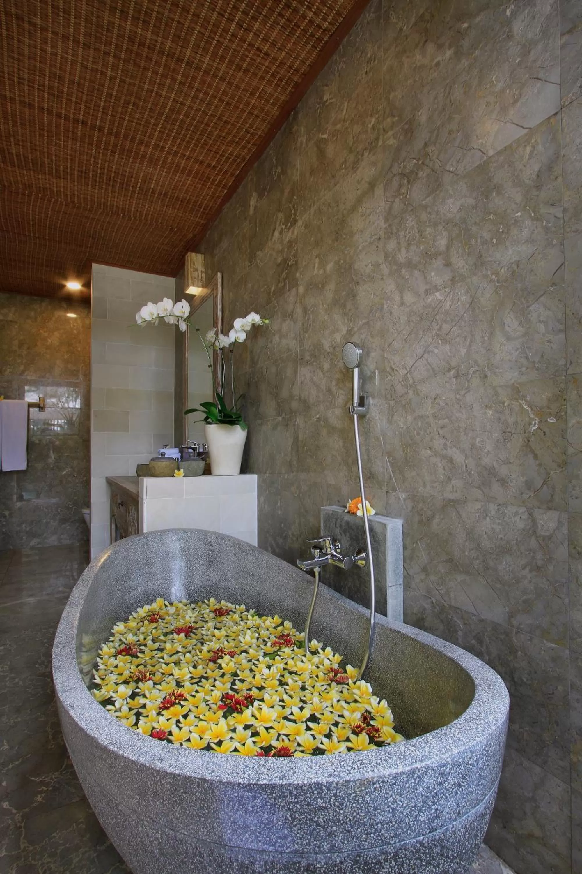 Bathroom in The Alena Resort a Pramana Experience