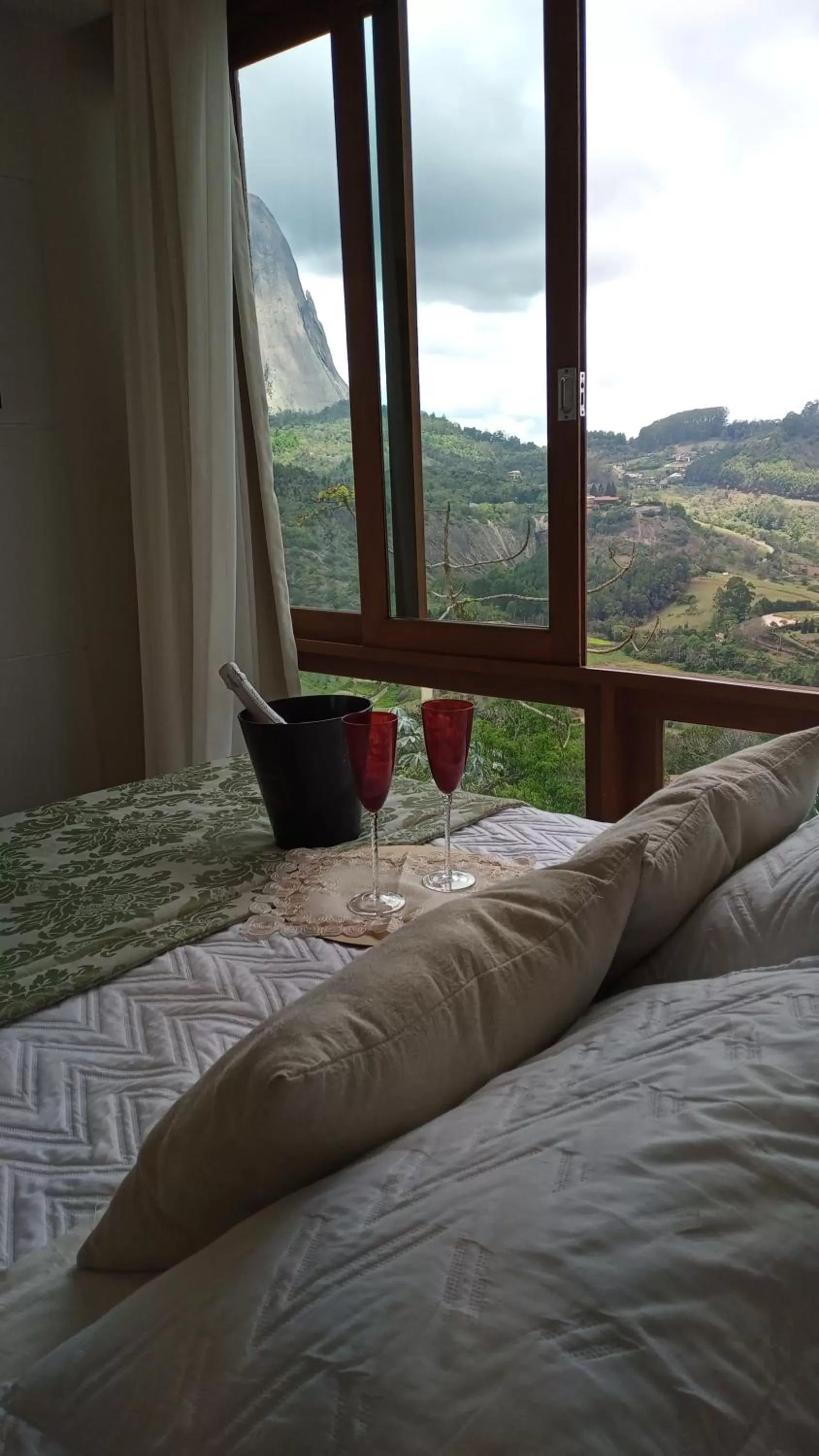 Bed in Apart Hotel Vista Azul - hospedagem nas montanhas