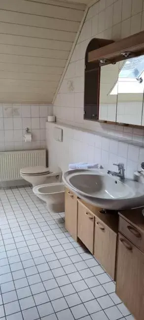 Two-Bedroom House in Hotel Zur Erholung & Restaurant Amme's Landhaus Two-Bedroom House in Hotel Zur Erholung & Restaurant Amme's Landhaus