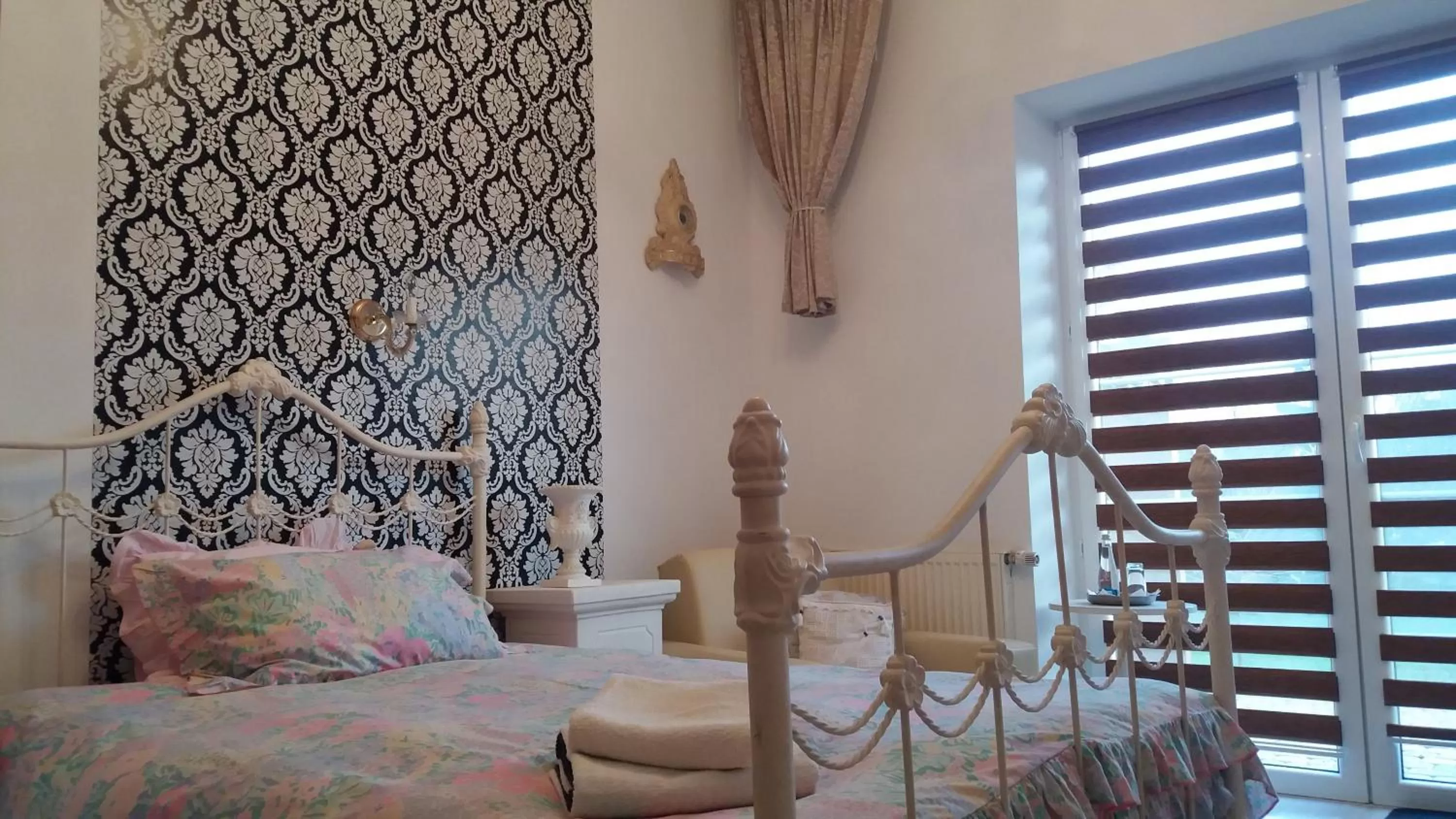 Photo of the whole room, Bed in Hotel Villa Hubertus Kutno