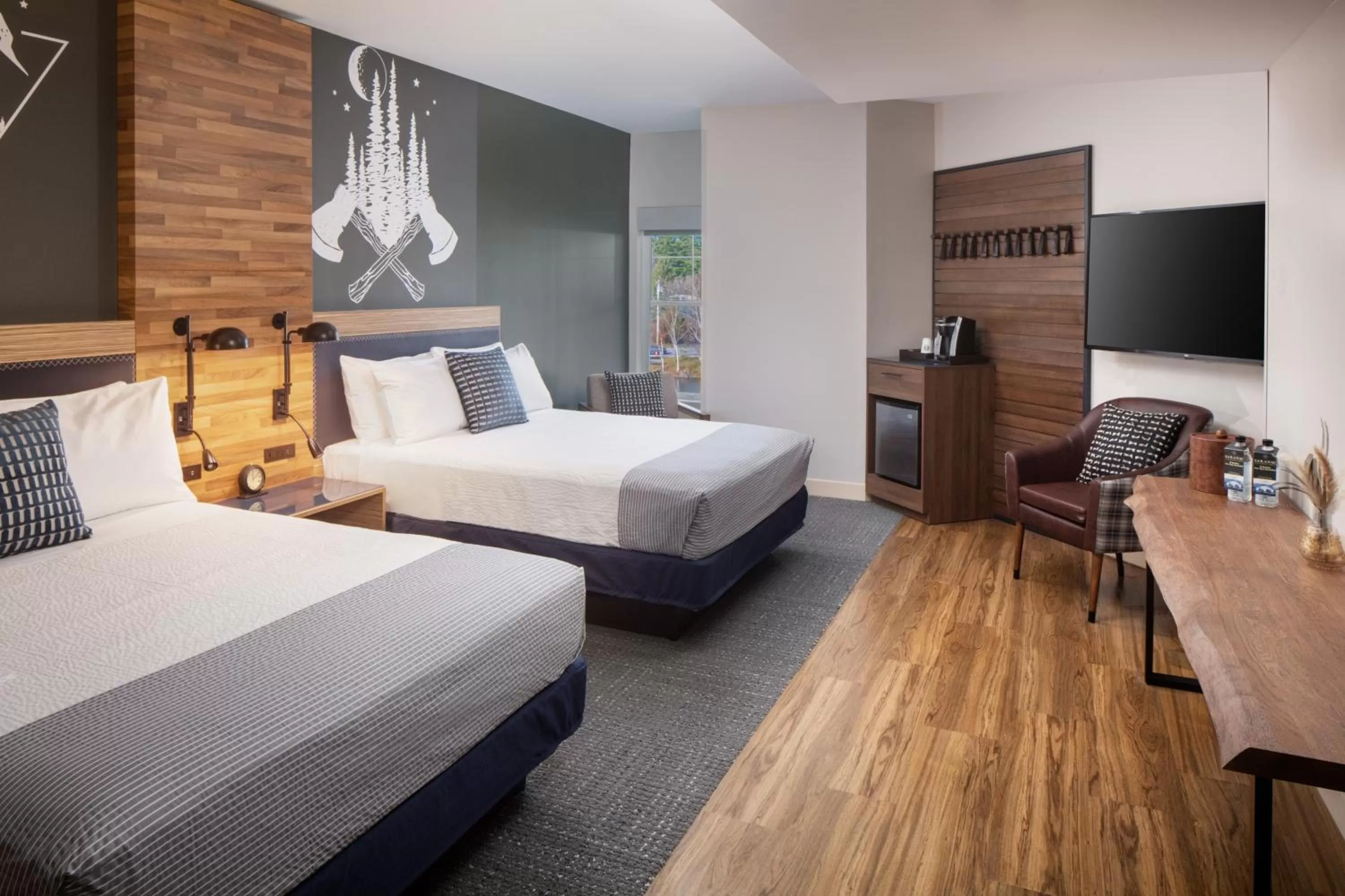 Photo of the whole room, Bed in voco Saranac Lake NY - Waterfront by IHG