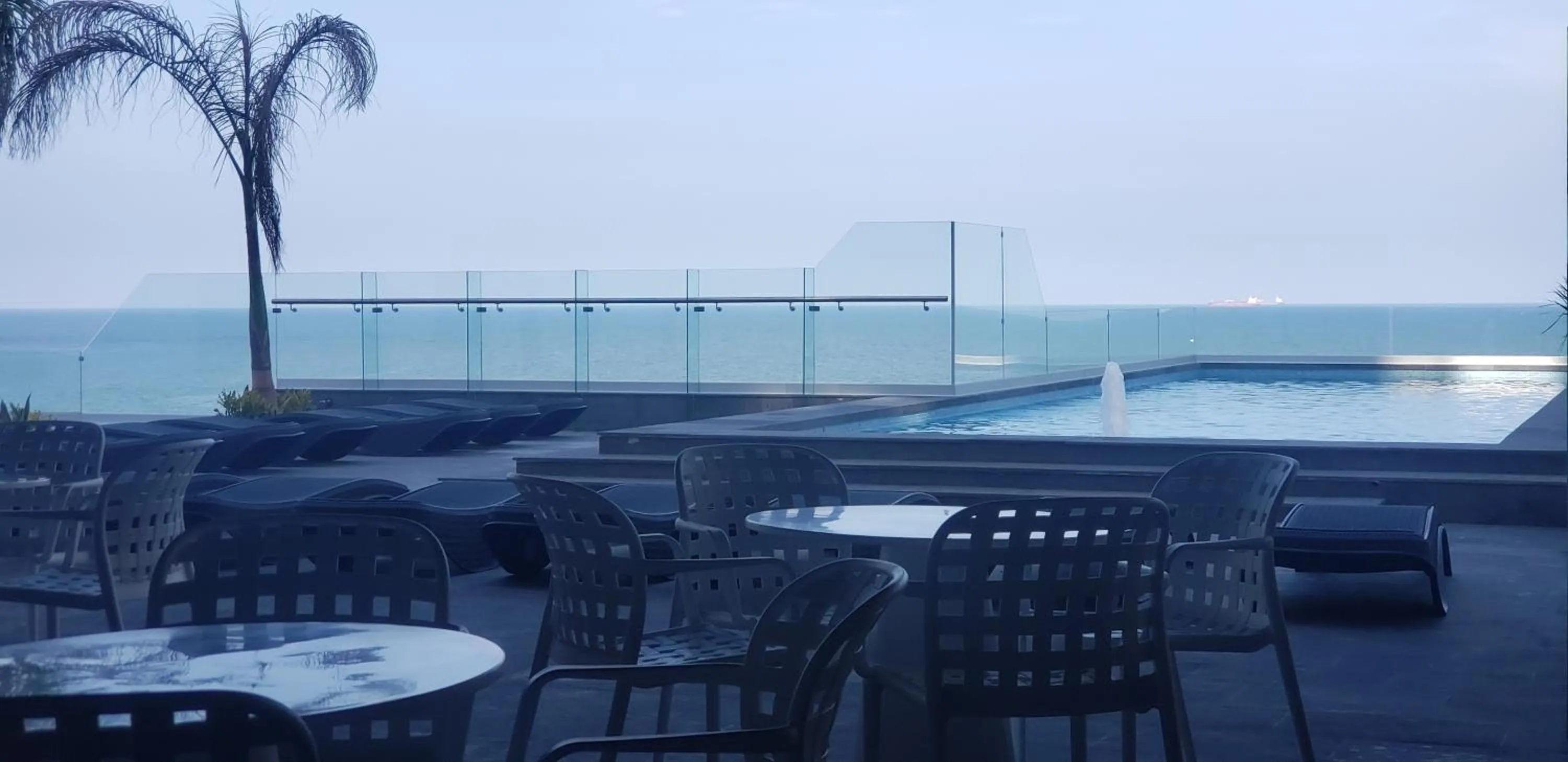 Swimming pool in Hotel Plaza Sol Veracruz