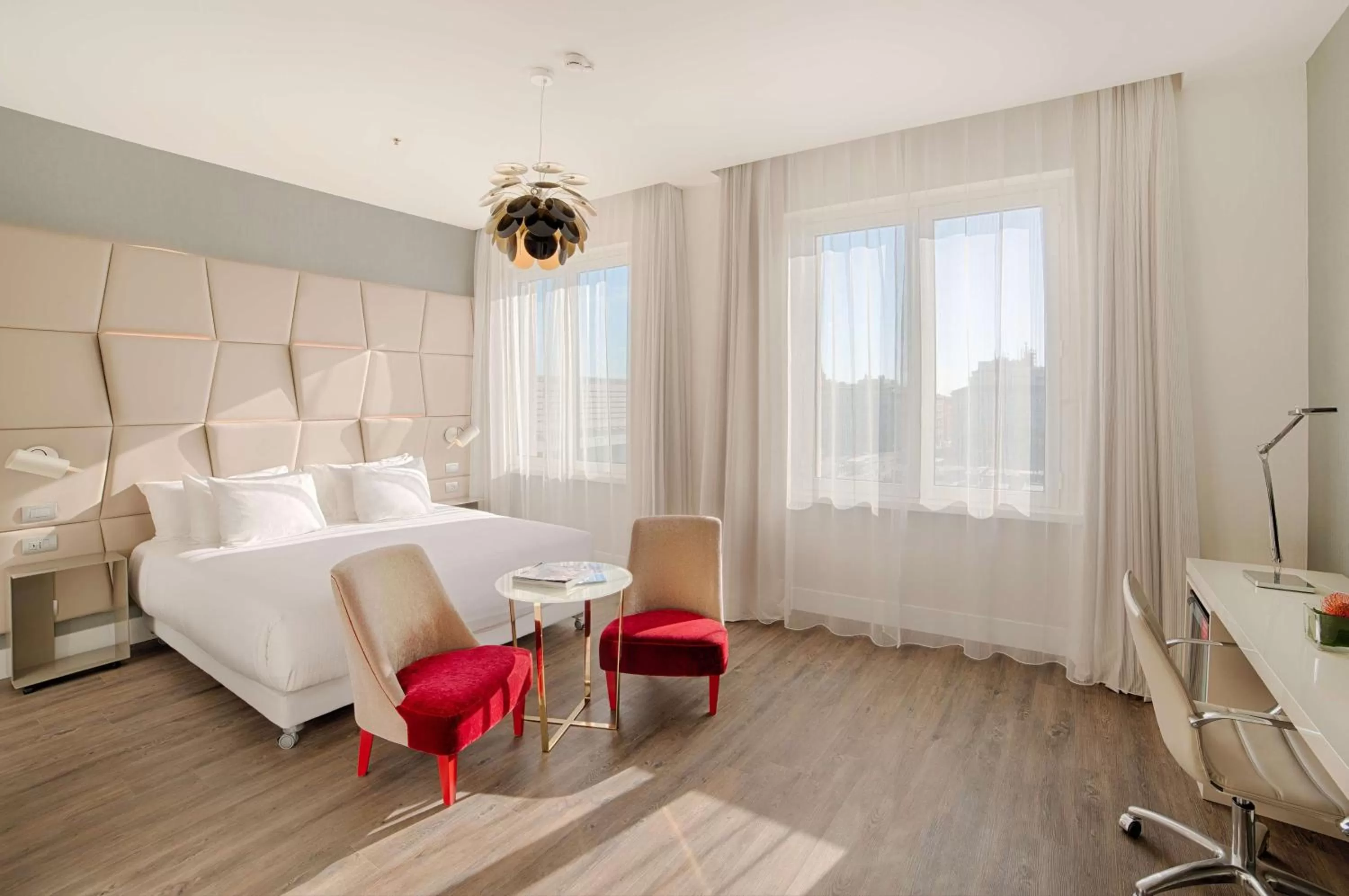 Premium Double or Twin Room with Terrace in NH Collection Palazzo Cinquecento