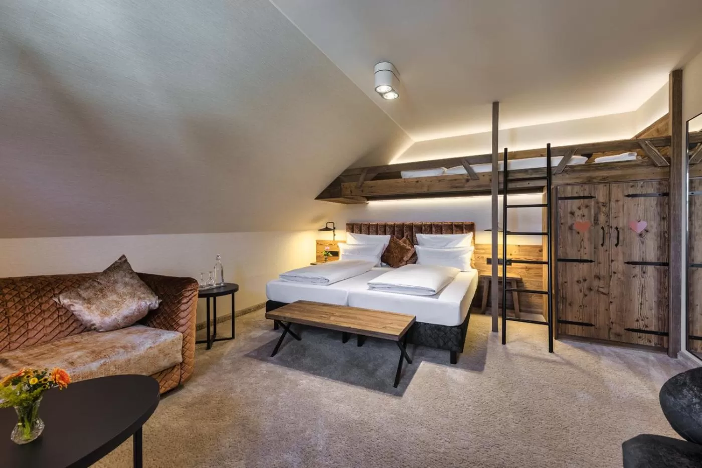 Photo of the whole room in Hotel Schäfflerwirt