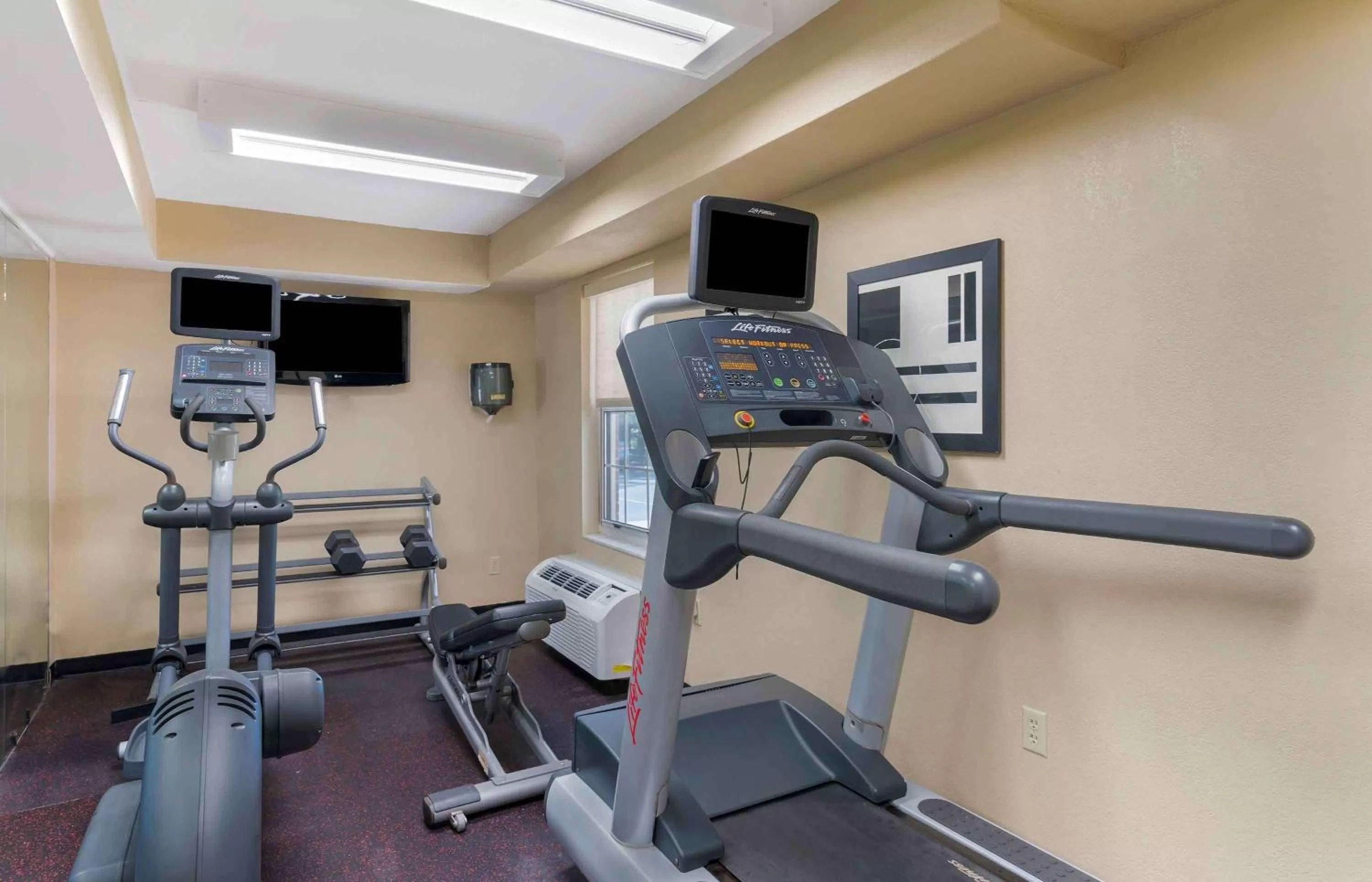 Fitness centre/facilities in Extended Stay America Suites - Newport News - Yorktown