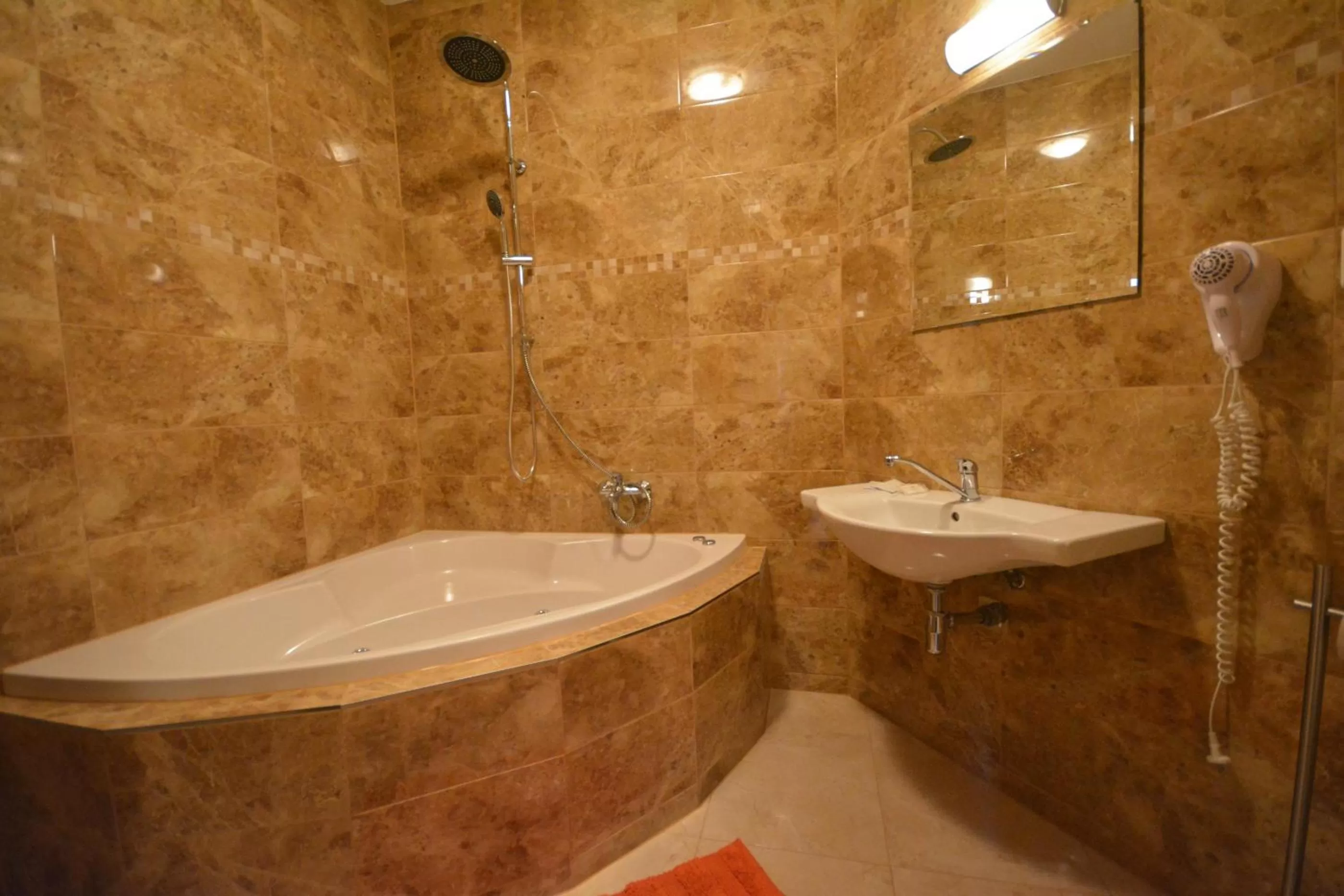 Bathroom in Hotel Taurus