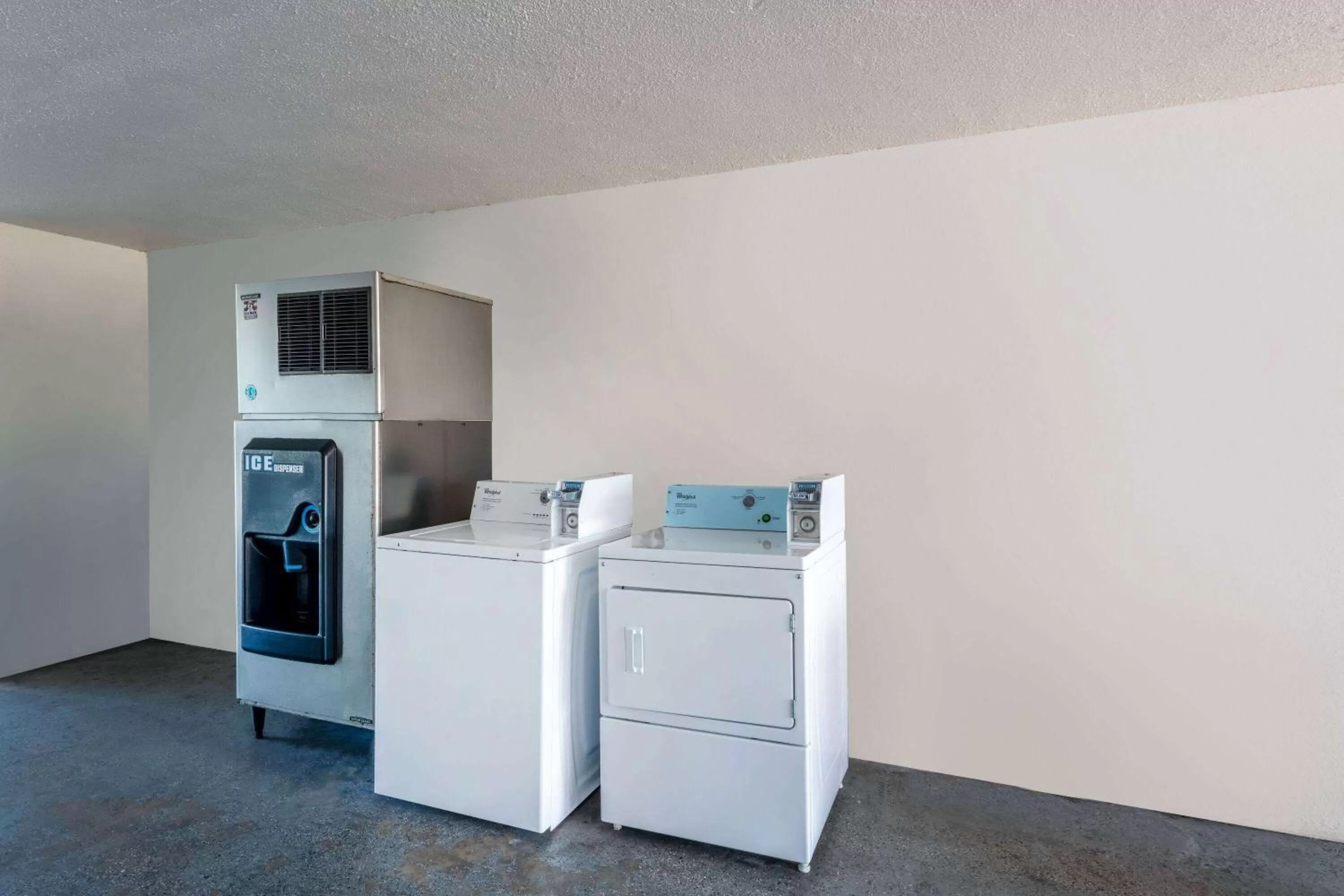 On site in Howard Johnson by Wyndham Vero Beach/I-95