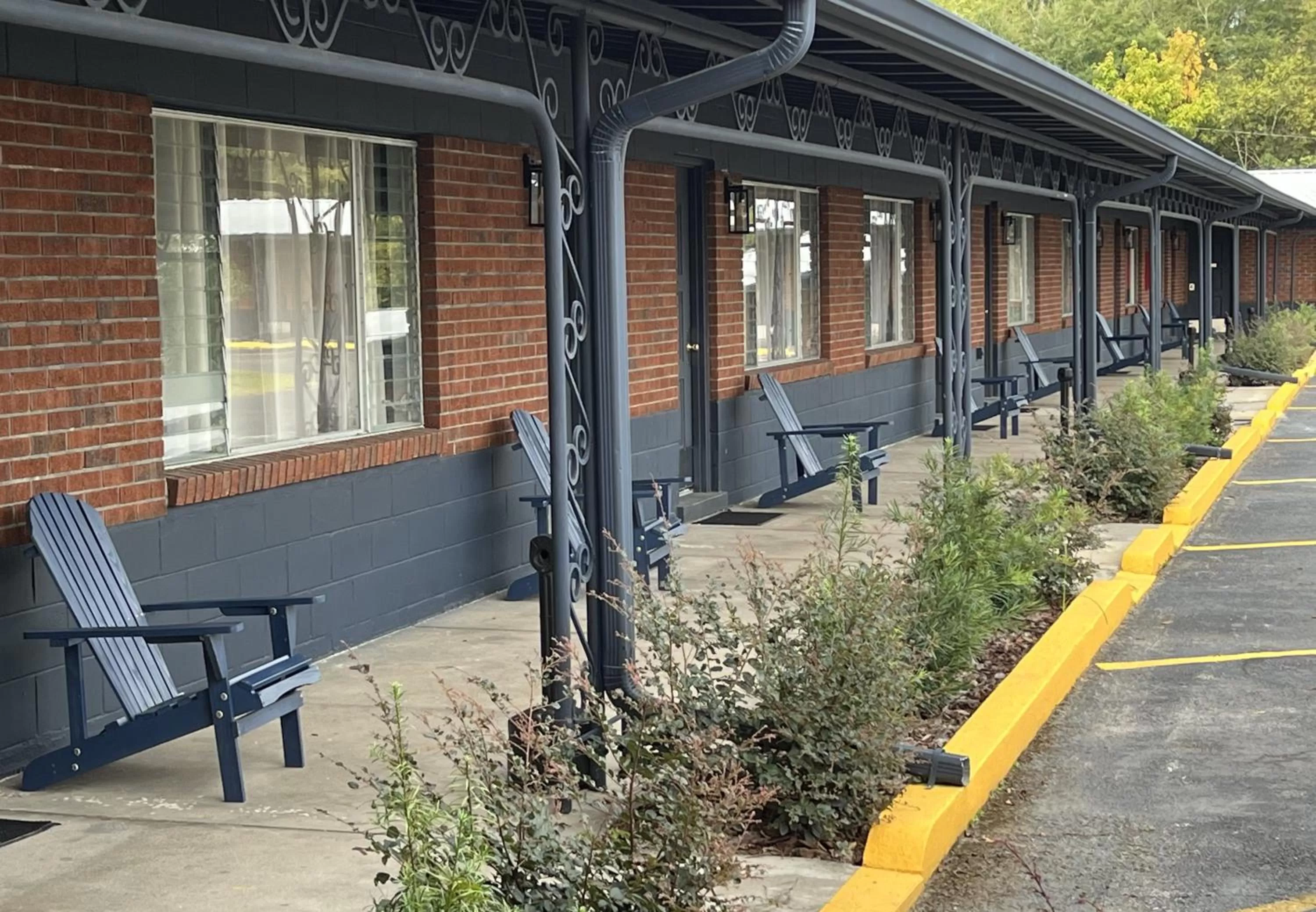 Property building in BlueGem Motel