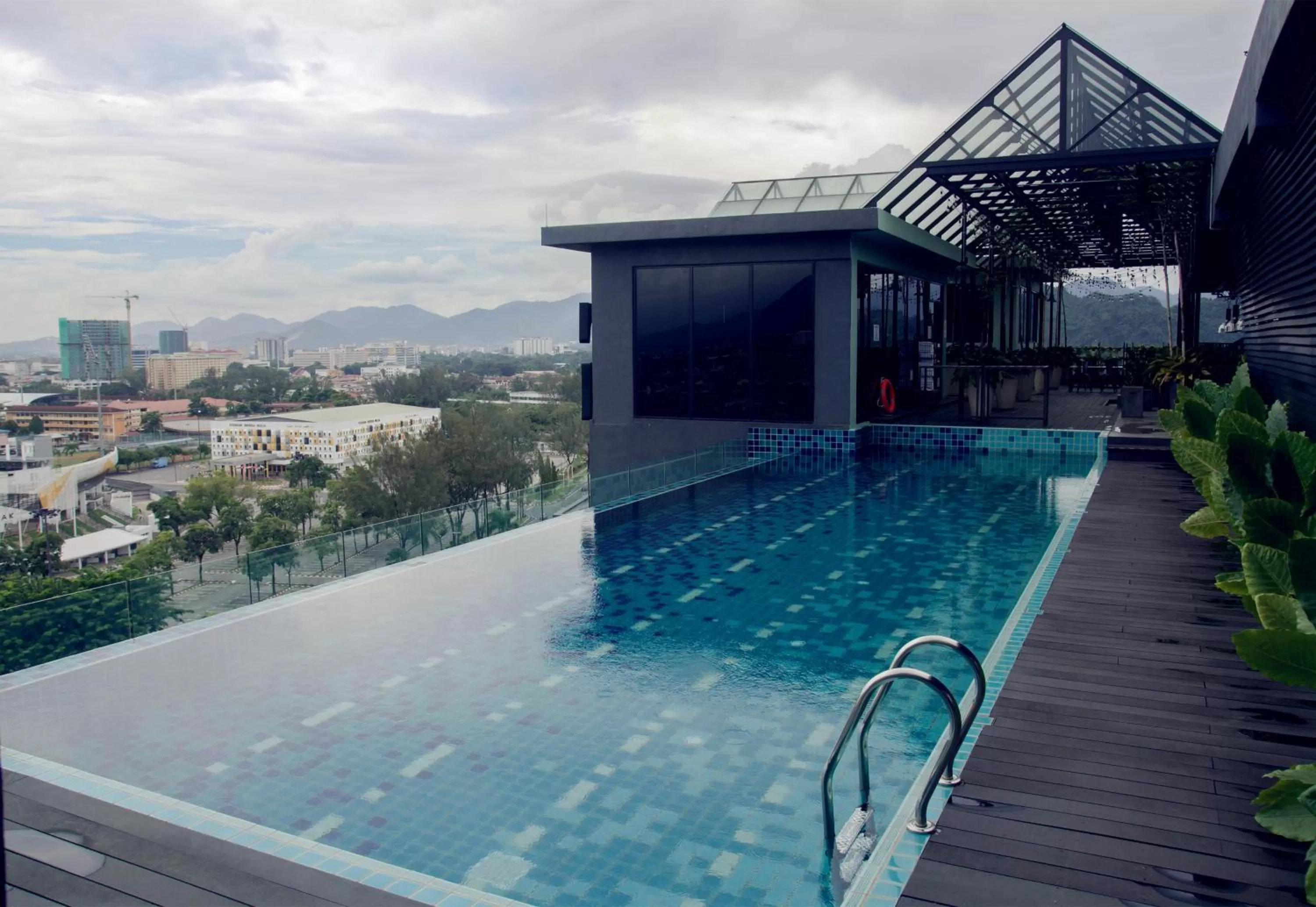 Swimming pool in M Roof Hotel & Residences