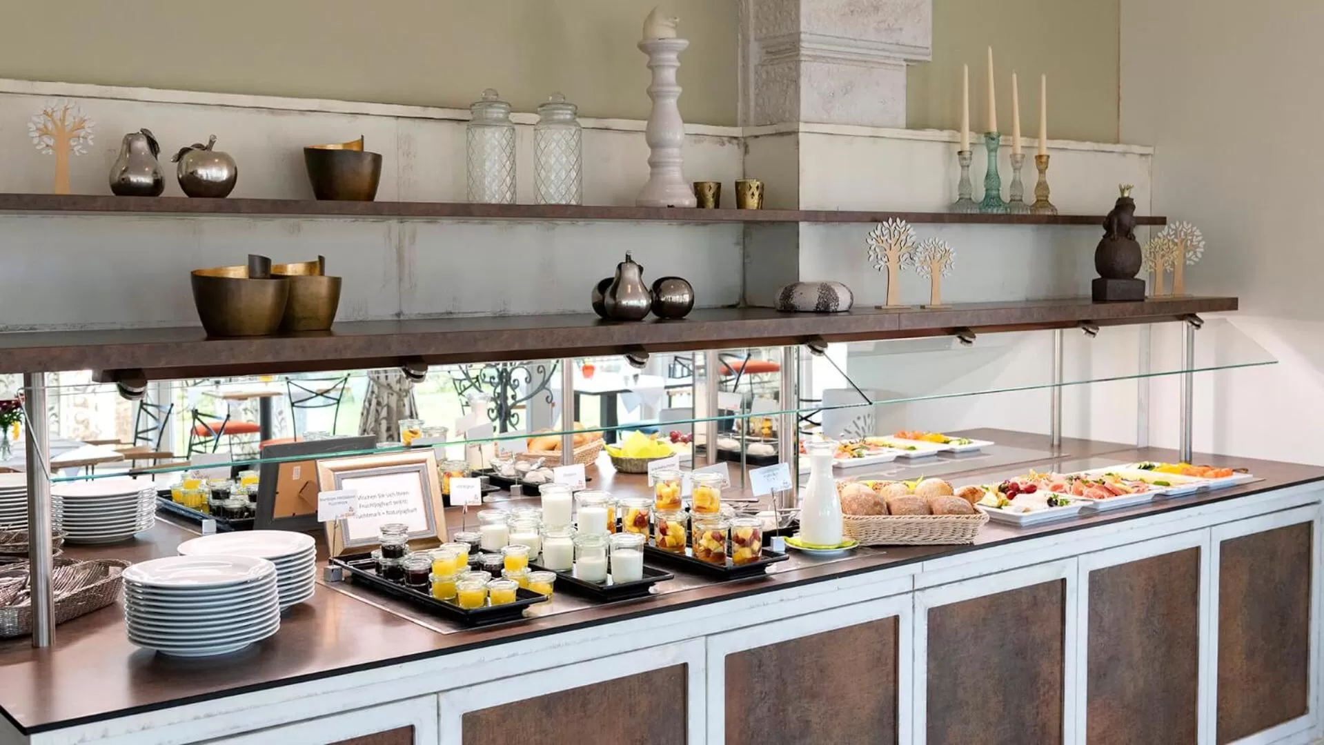 Breakfast in Parkhotel Bilm im Glück am Stadtrand Hannovers