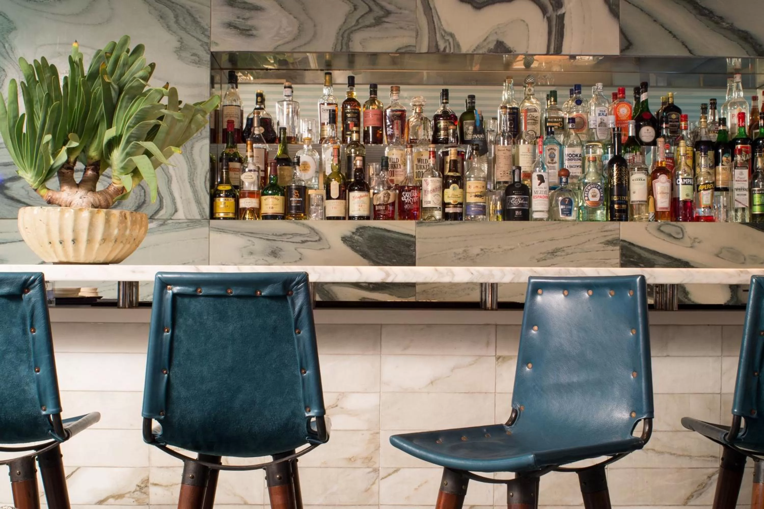 Restaurant/places to eat in Avalon Hotel Beverly Hills, a Member of Design Hotels