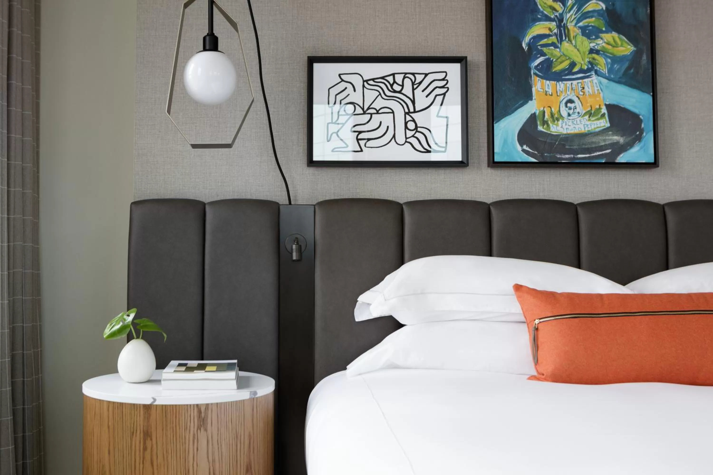 Bed in Kimpton - Harper Hotel by IHG