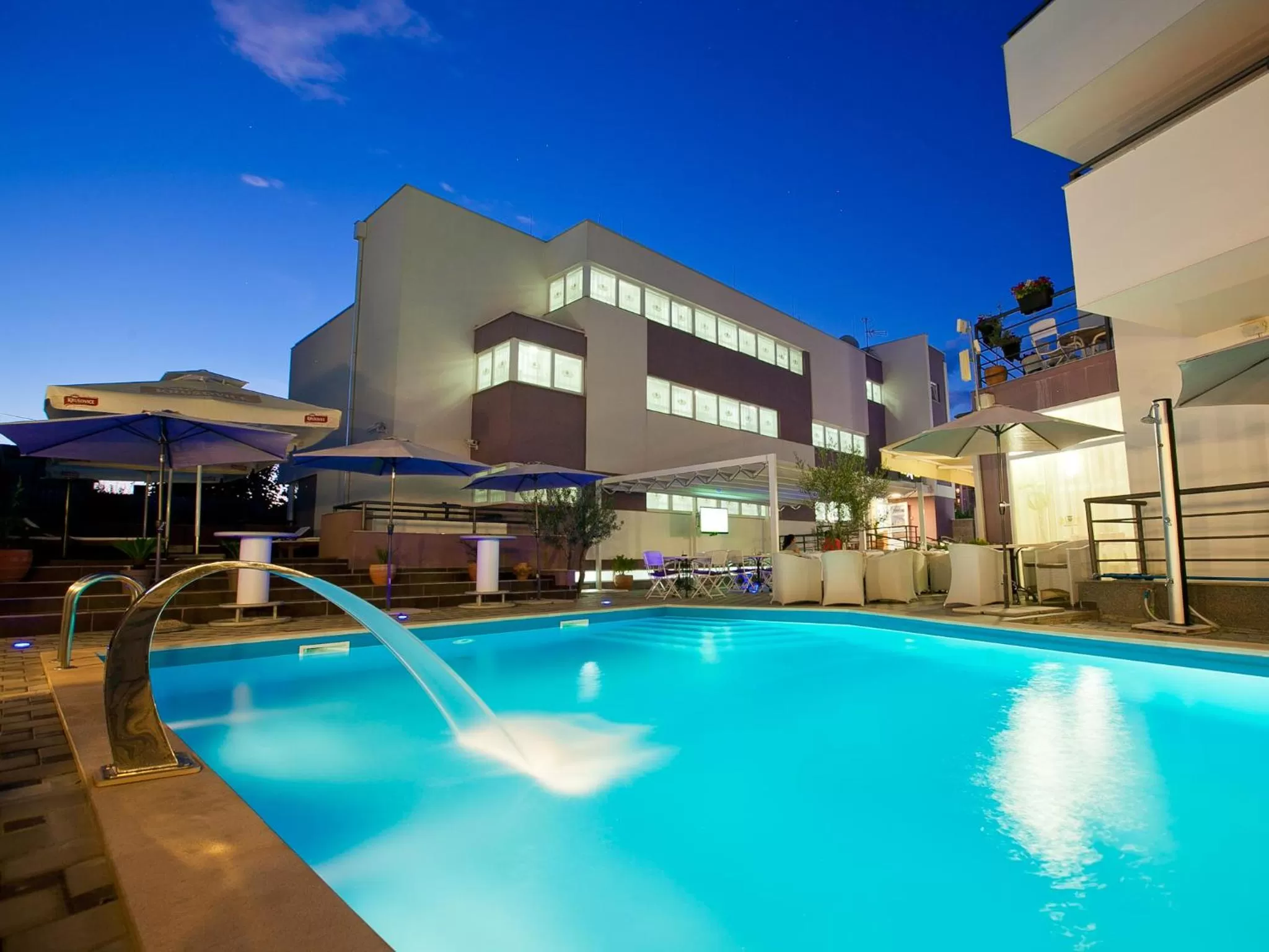 Property building in Hotel ZaDar