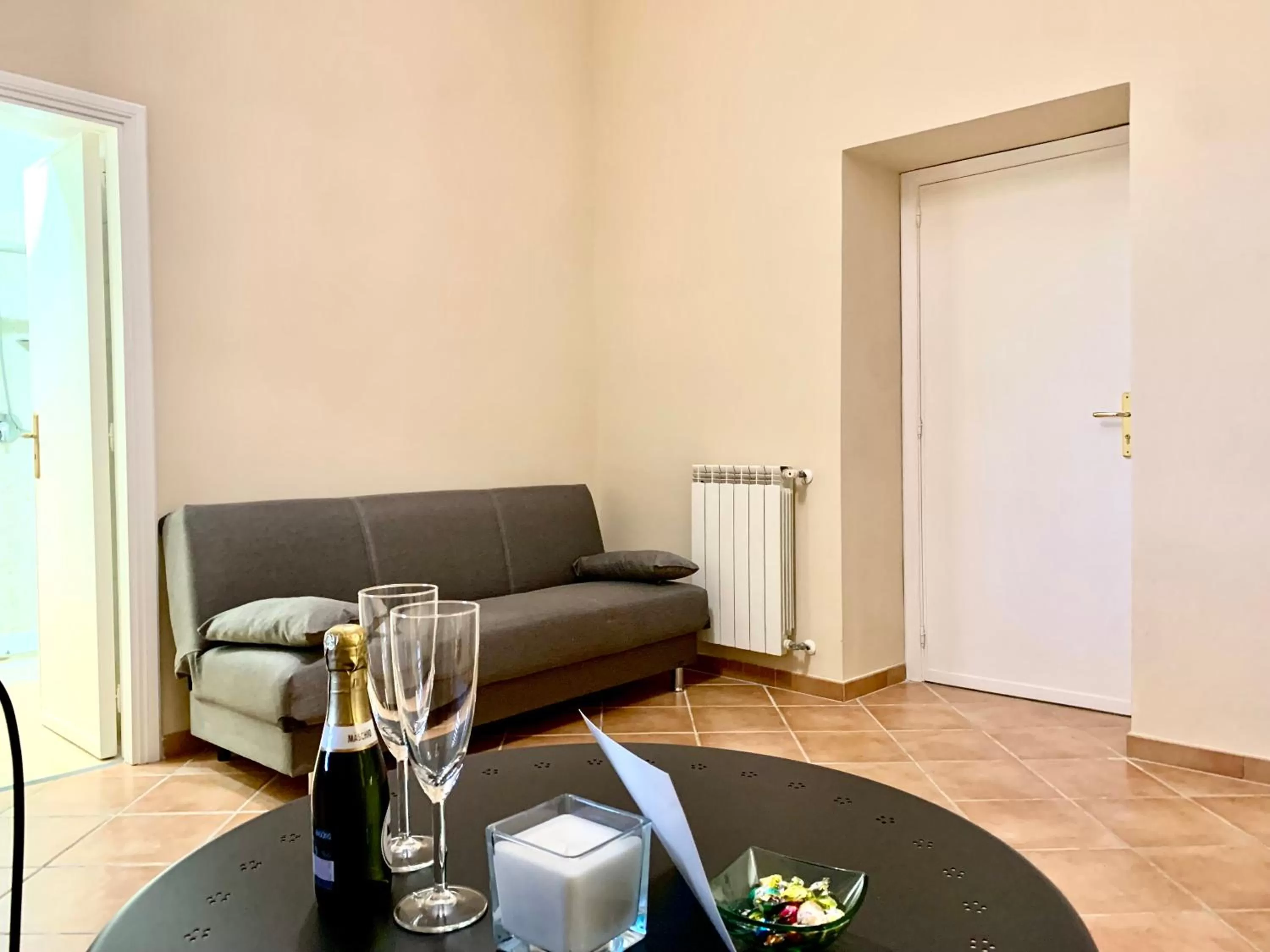 Decorative detail in Artis Mare