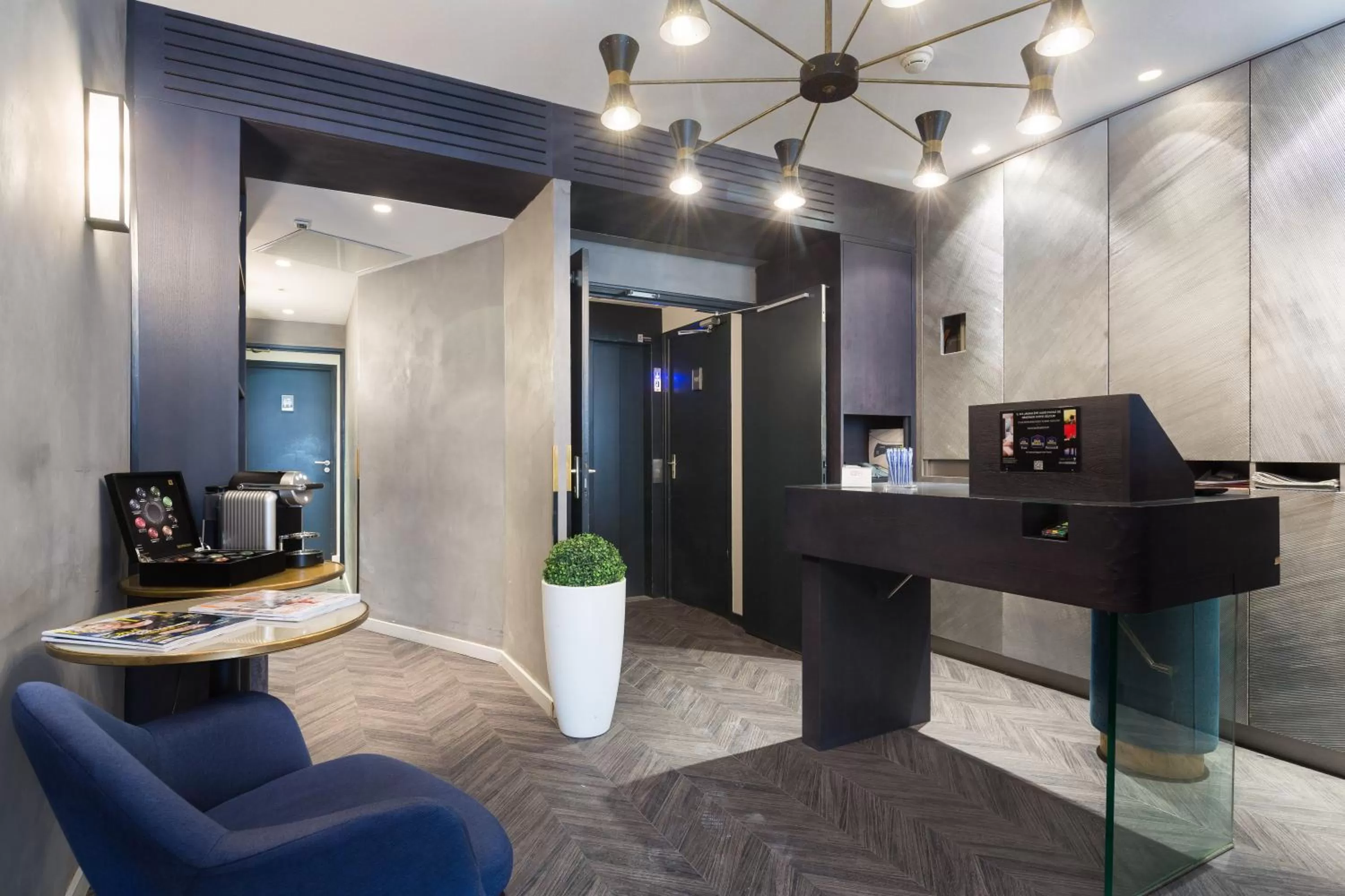 Lobby or reception in Hotel OHM by Happyculture