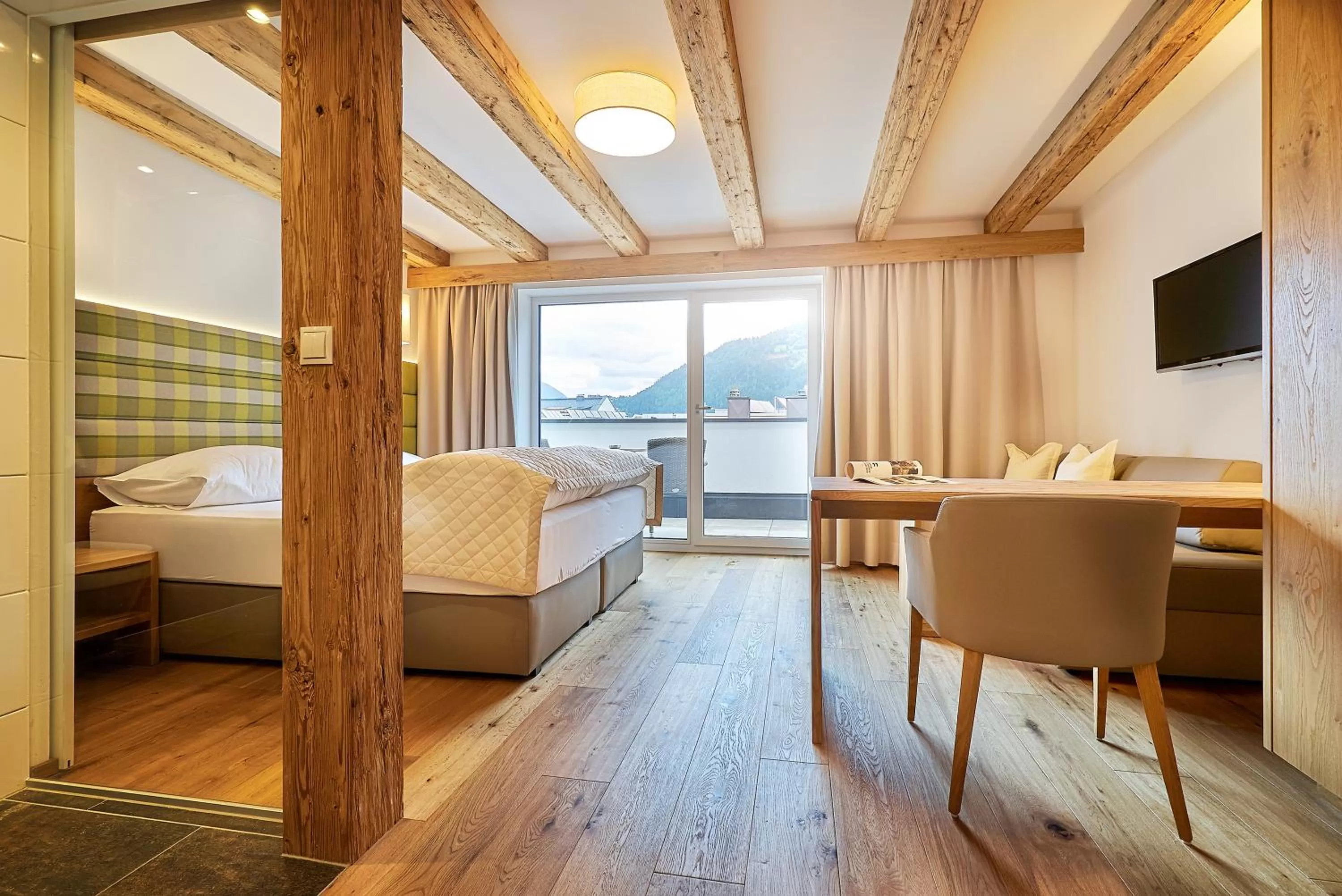 Photo of the whole room in Hotel Enzian