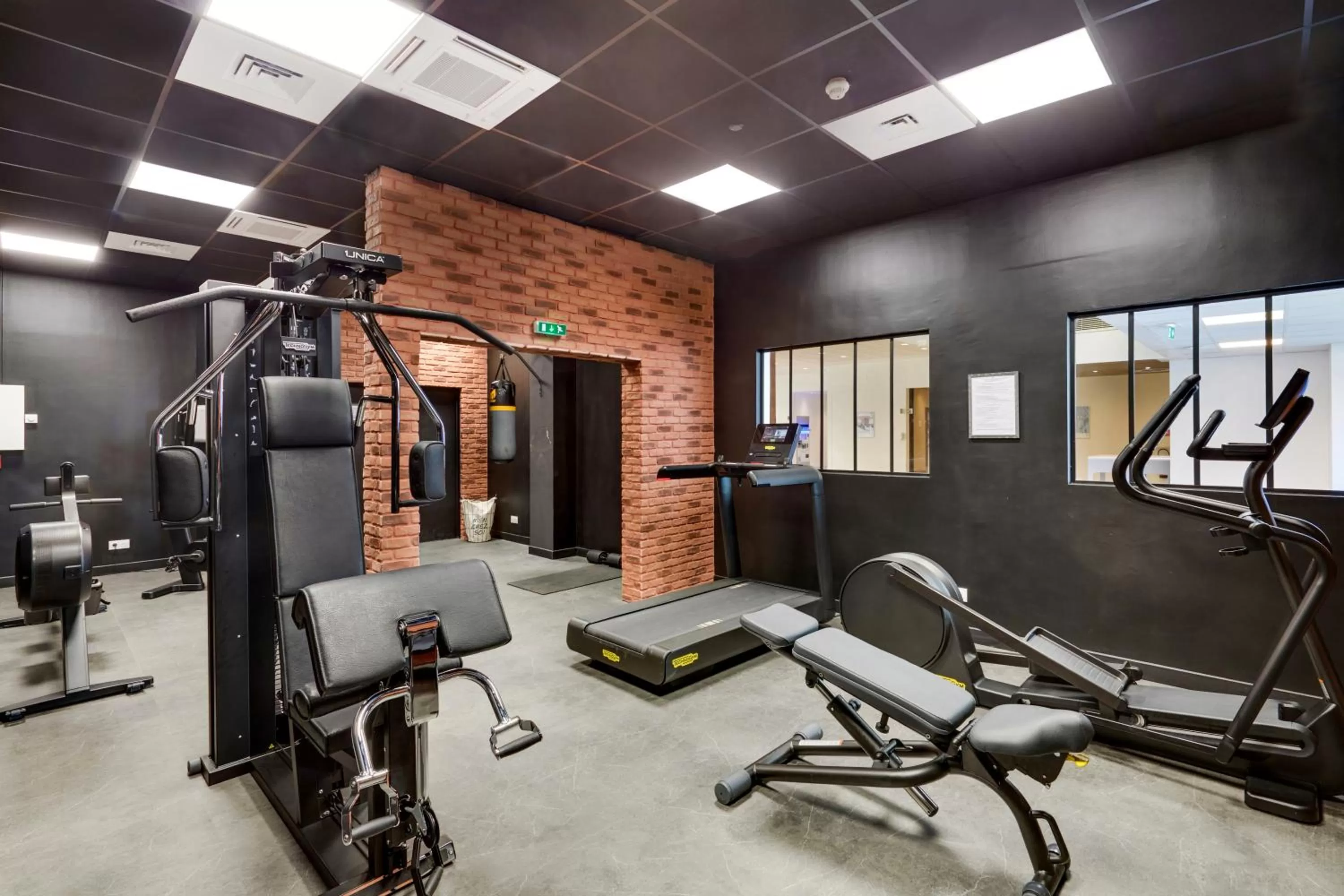 Fitness centre/facilities in Novotel Paris Est