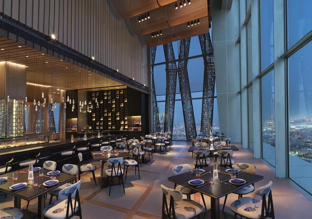 Restaurant/places to eat in Four Seasons Hotel Kuwait at Burj Alshaya
