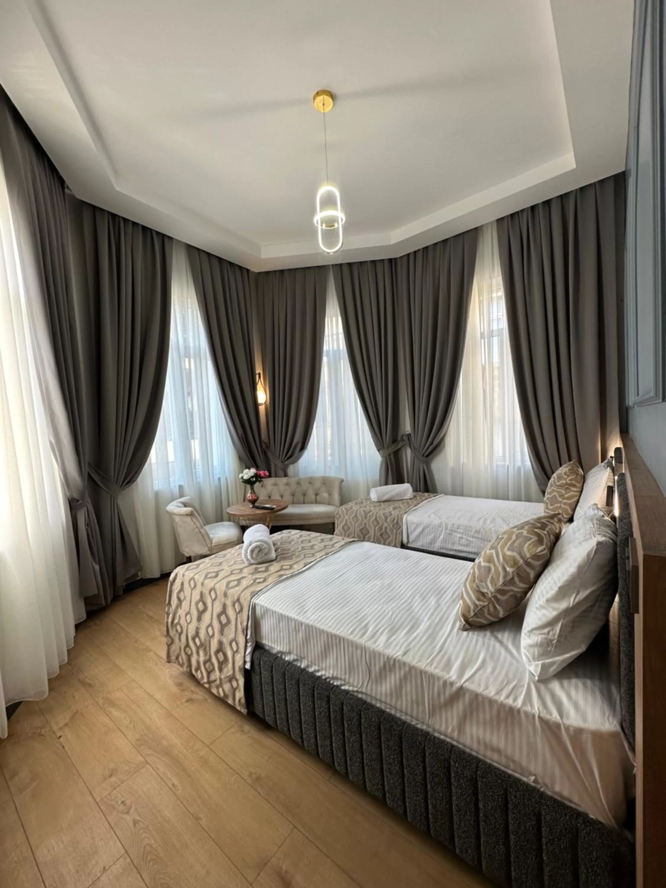 Bed in Newalla Hotel Old City