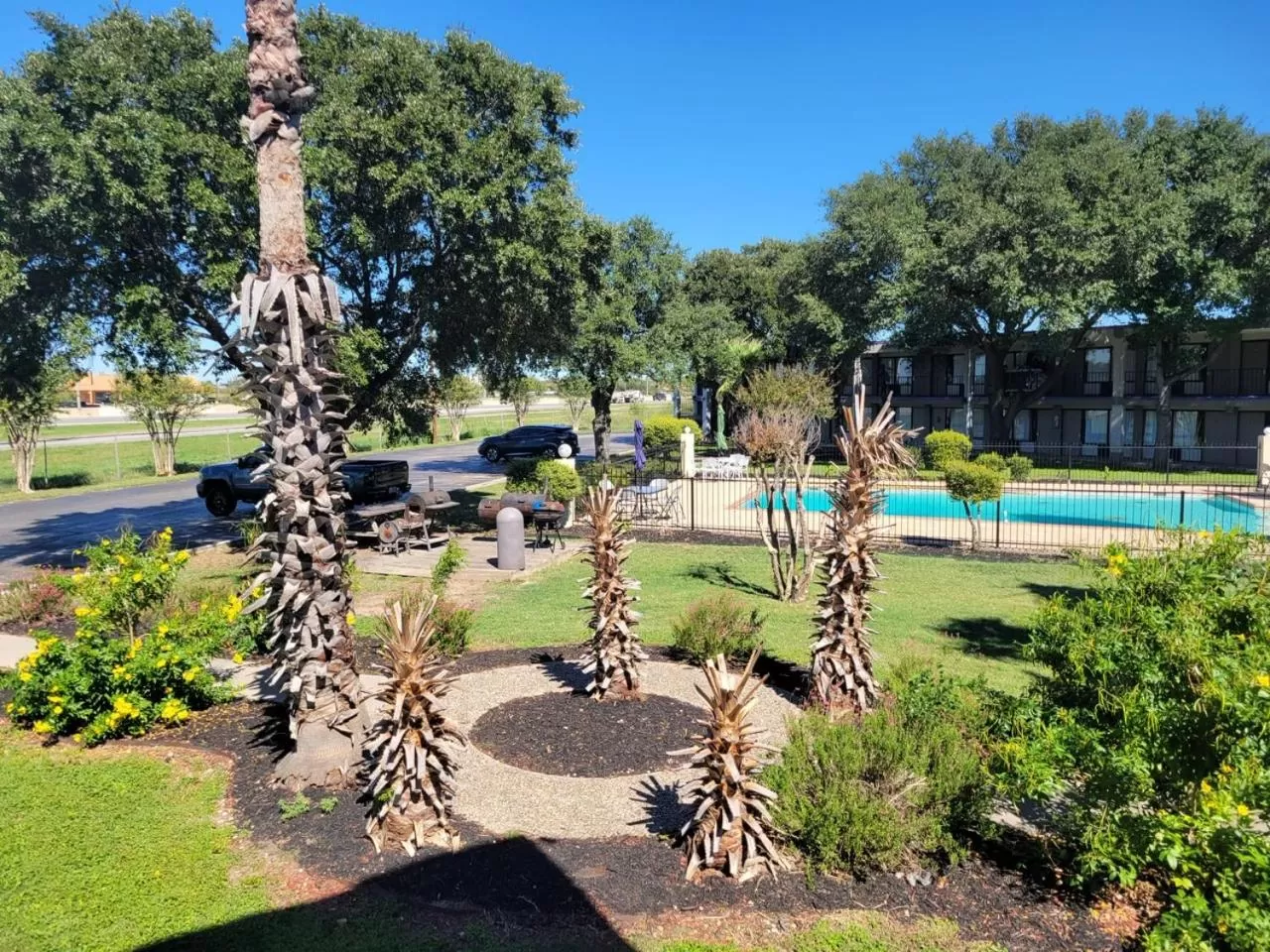 Property building in Knights Inn San Antonio near Frost Bank Center