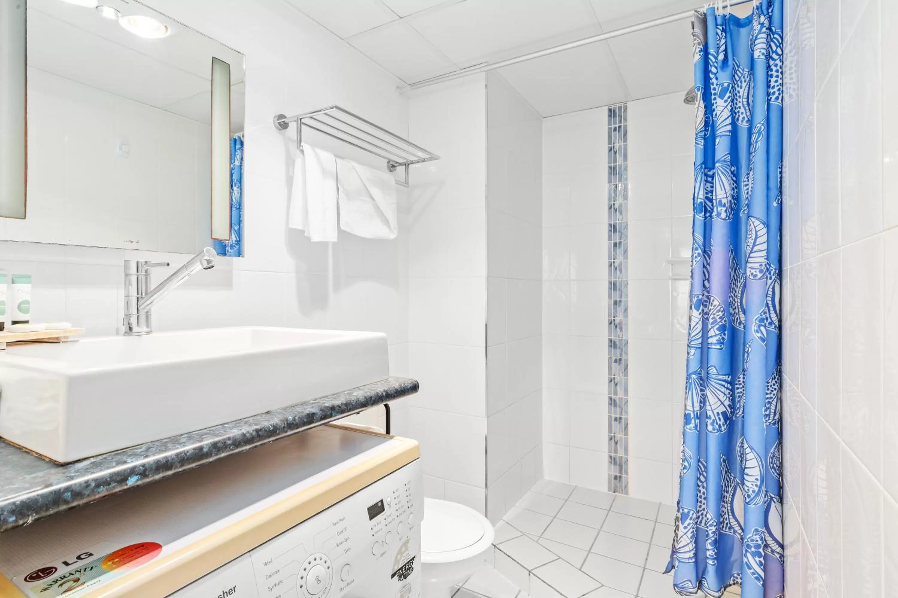 Bathroom in Bayview Tower