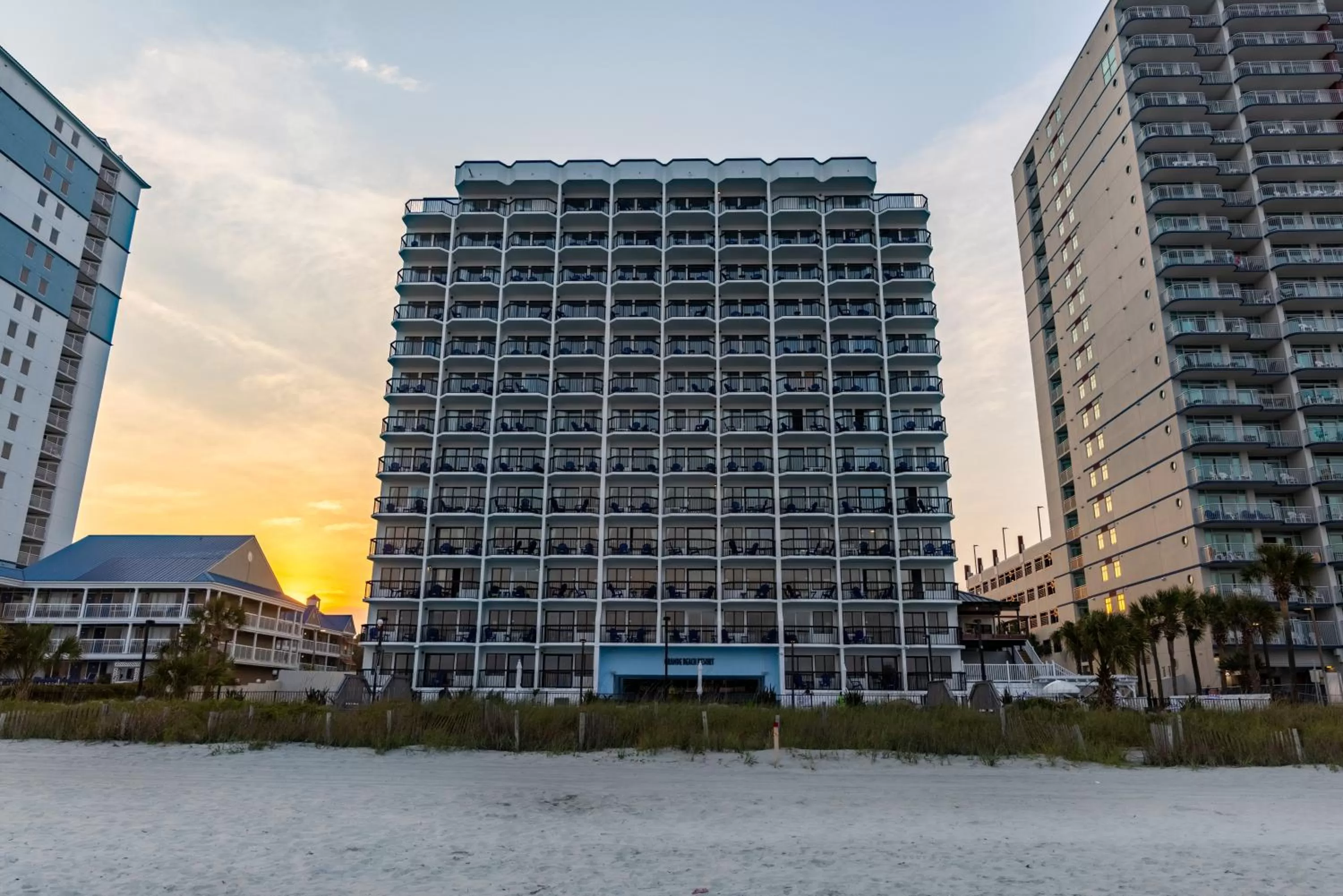 Property building in Grande Beach Resort