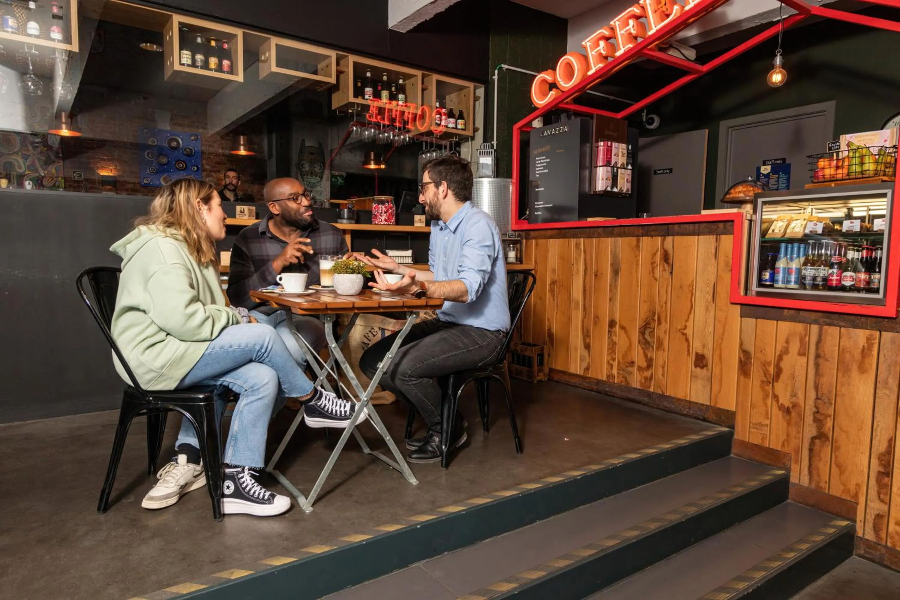 Lounge or bar in MEININGER Hotels Bruxelles City Center