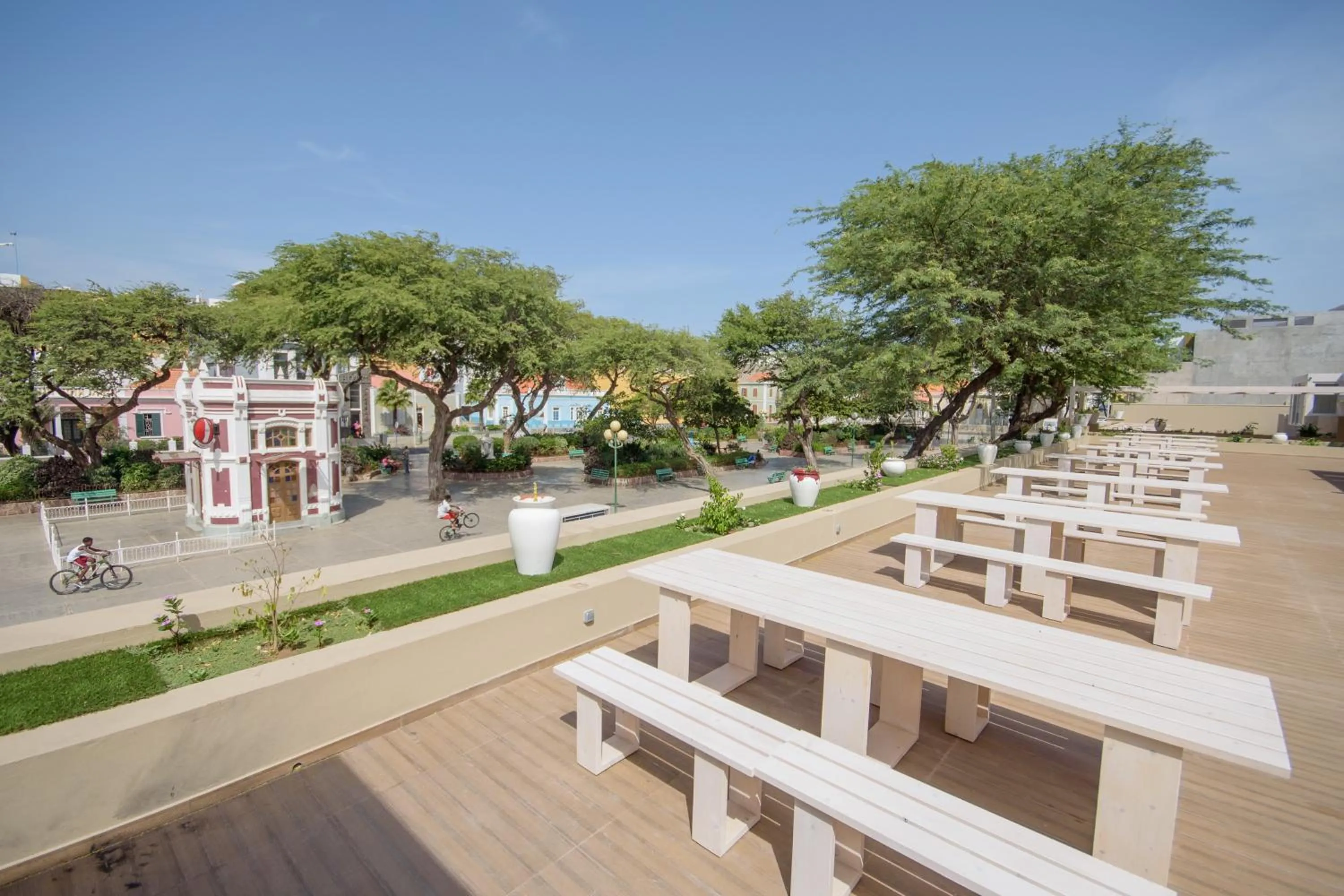 Property building in Oasis Porto Grande