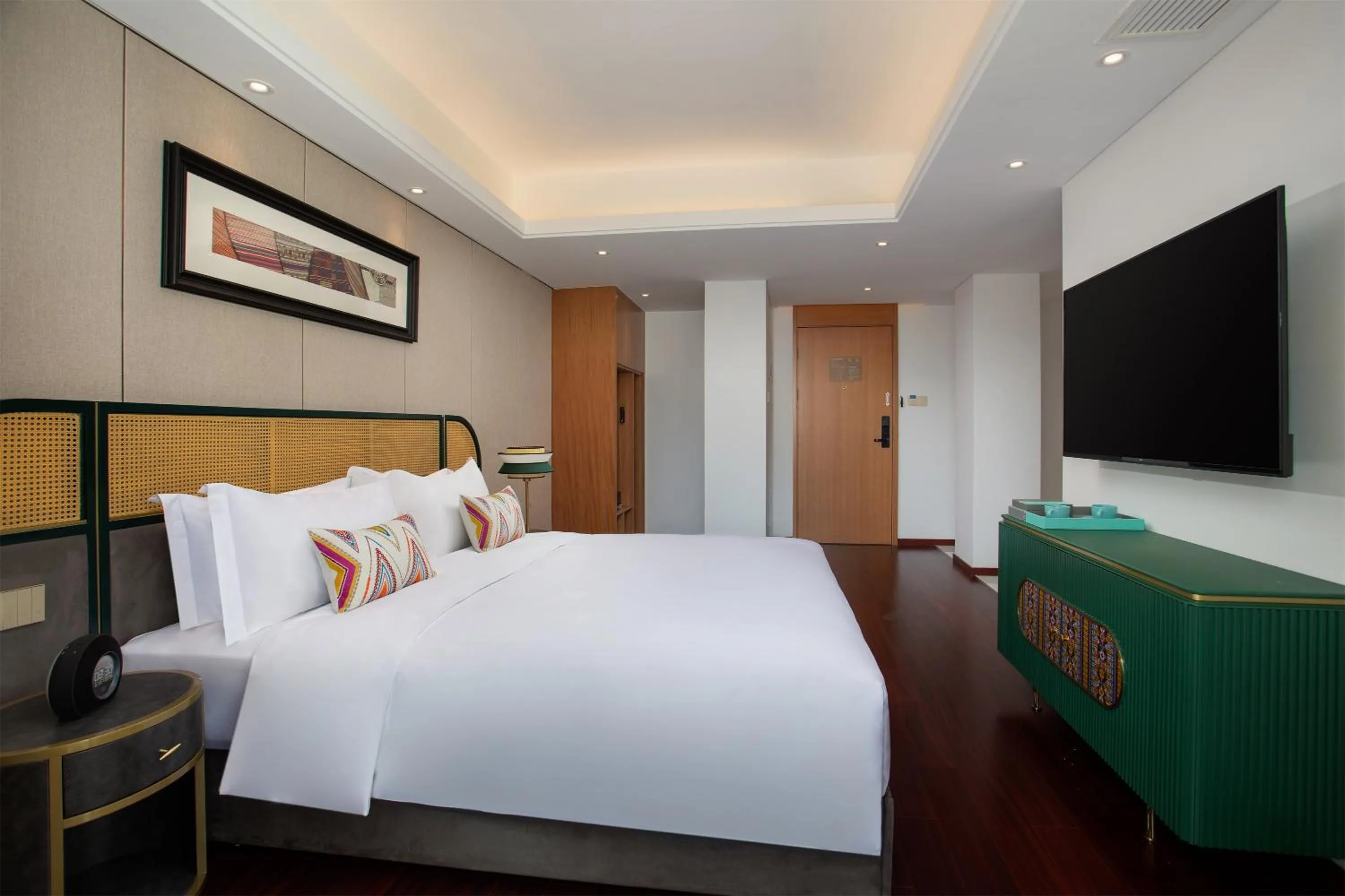 Bedroom, Bed in Wingate By Wyndham Yangshuo