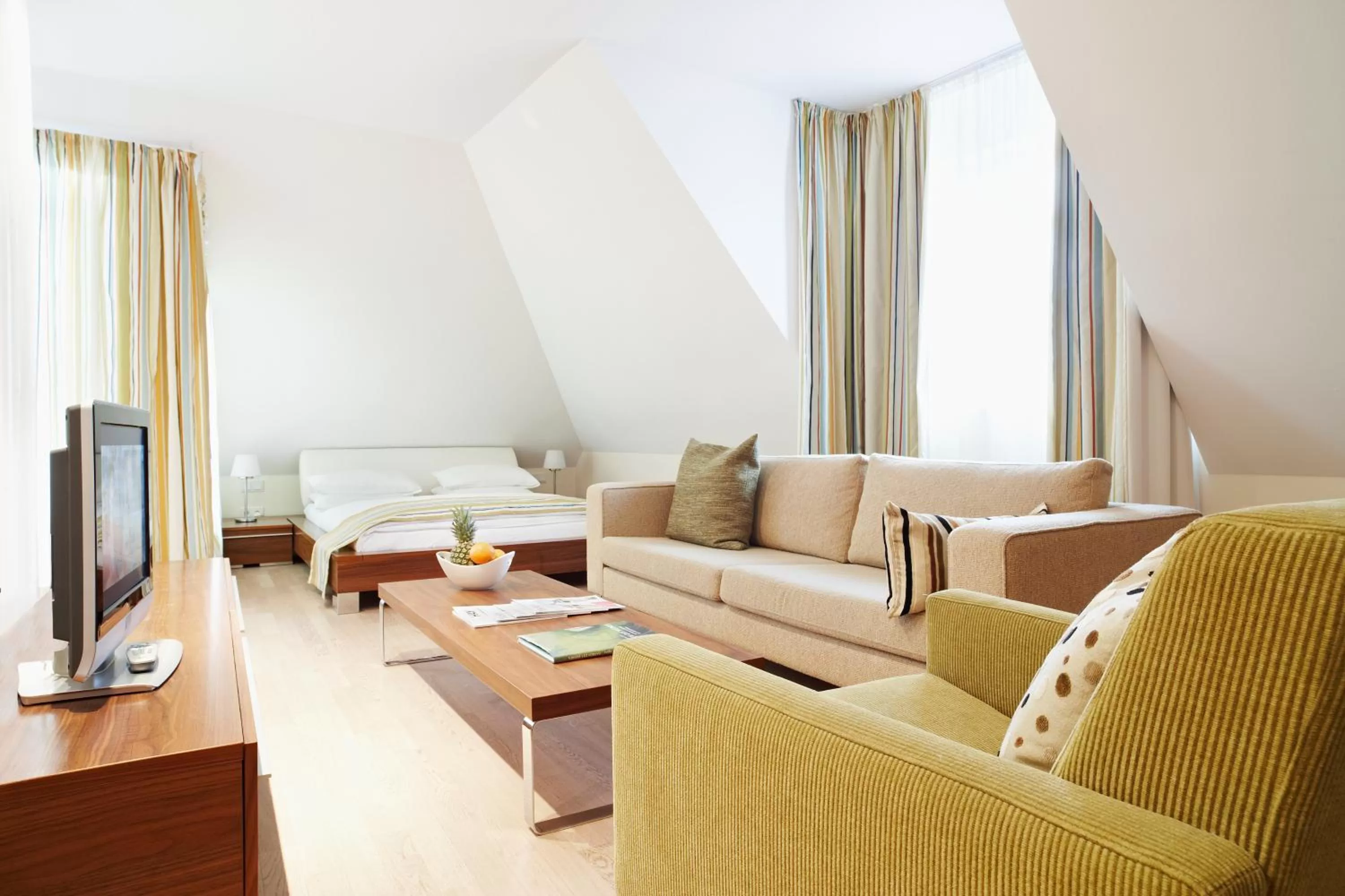 Photo of the whole room in Das Spritzenhaus