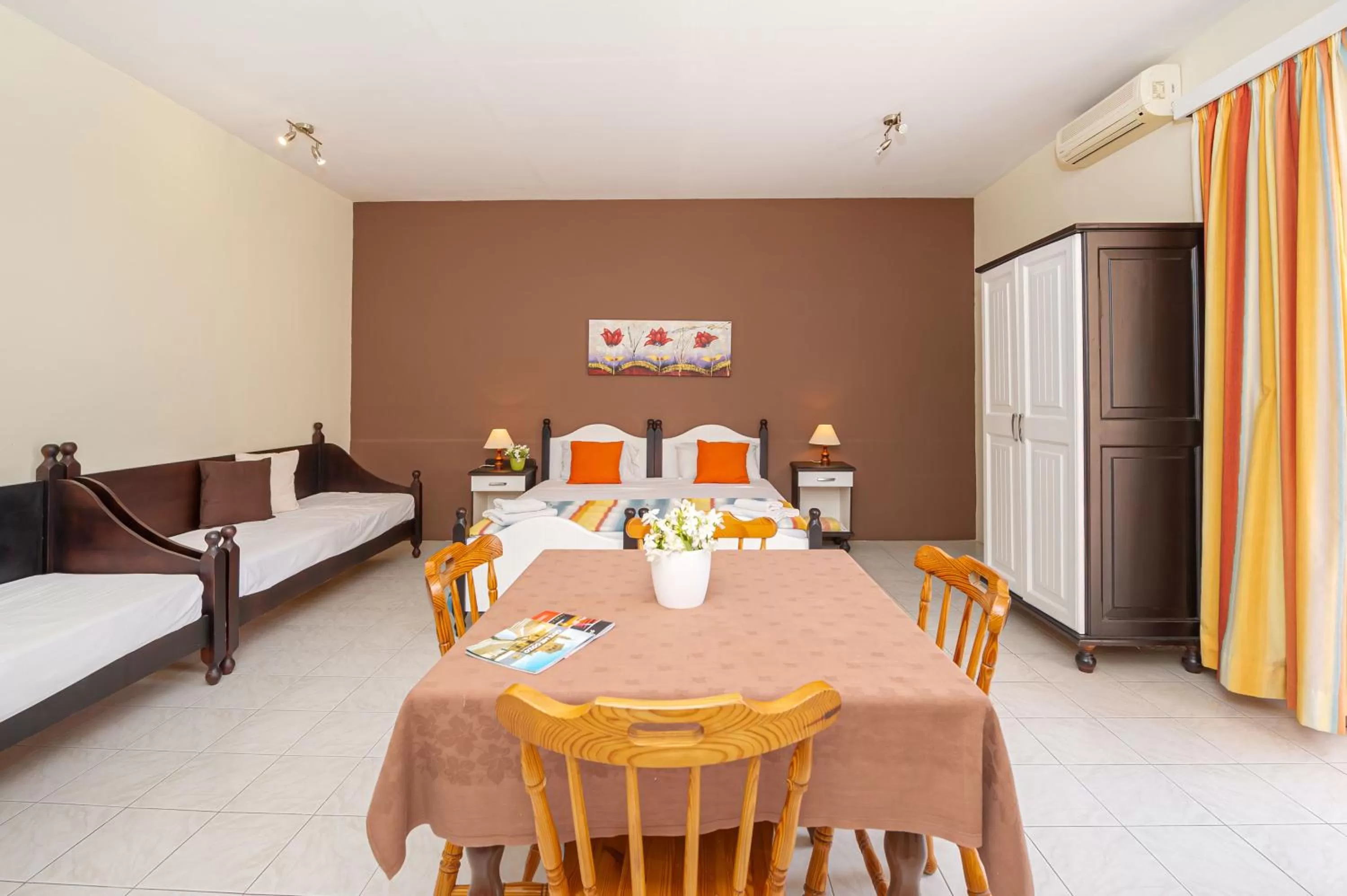 Bed in Mariblu Hotel