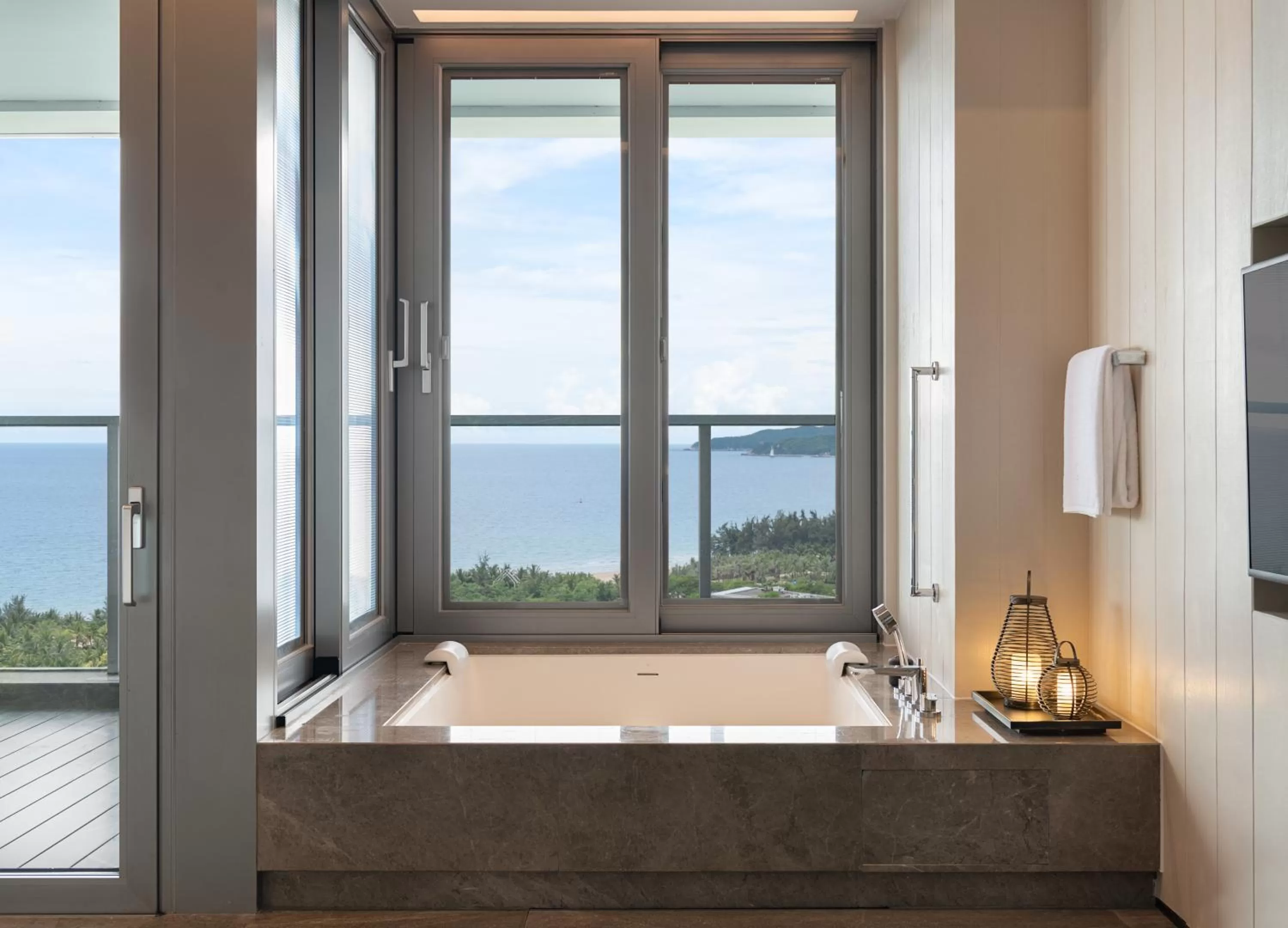 Bathroom in Rosewood Sanya